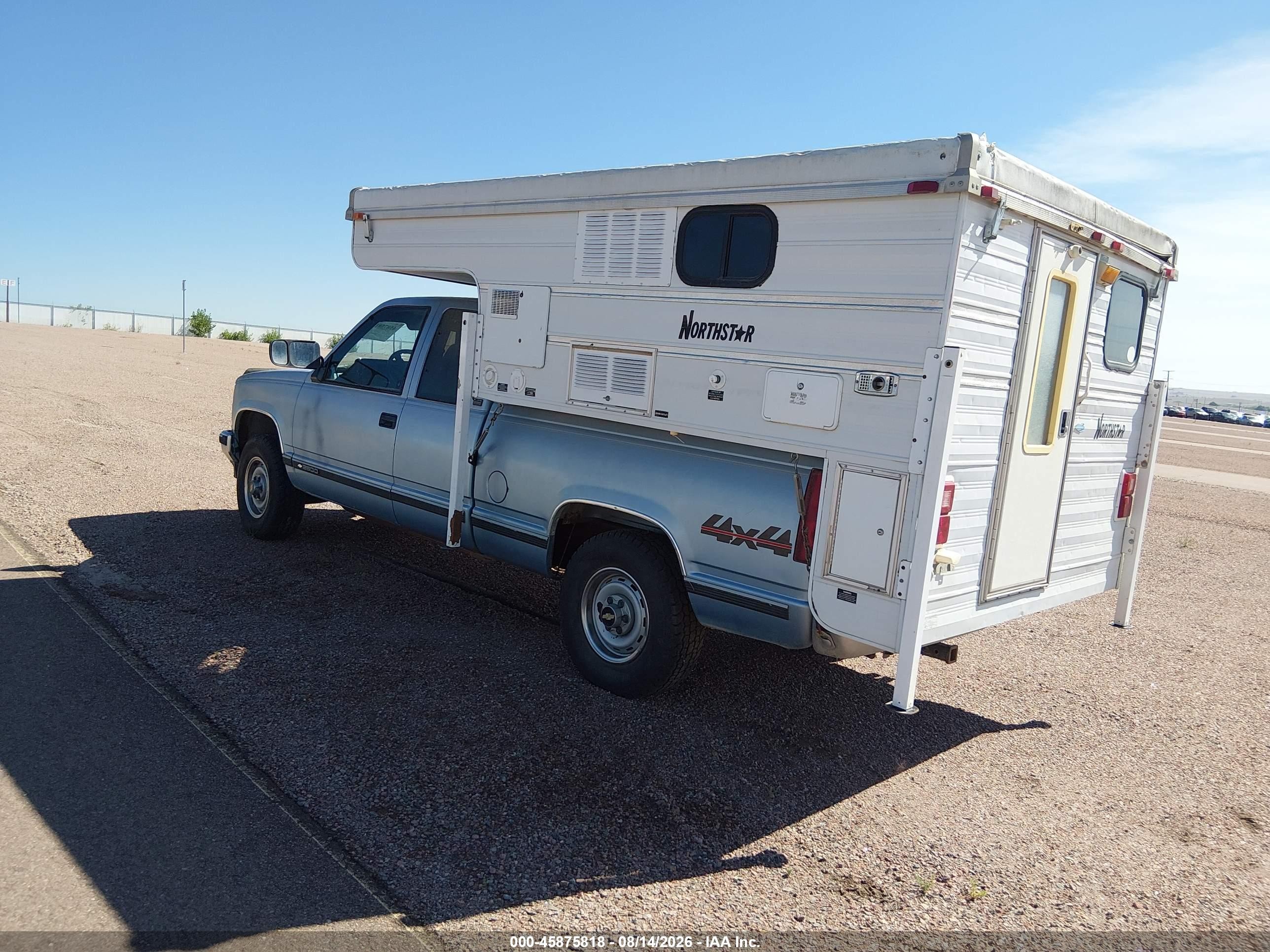 1992 Chevrolet Gmt-400 K2500 Blue vin: 2GCFK29K4N1160463