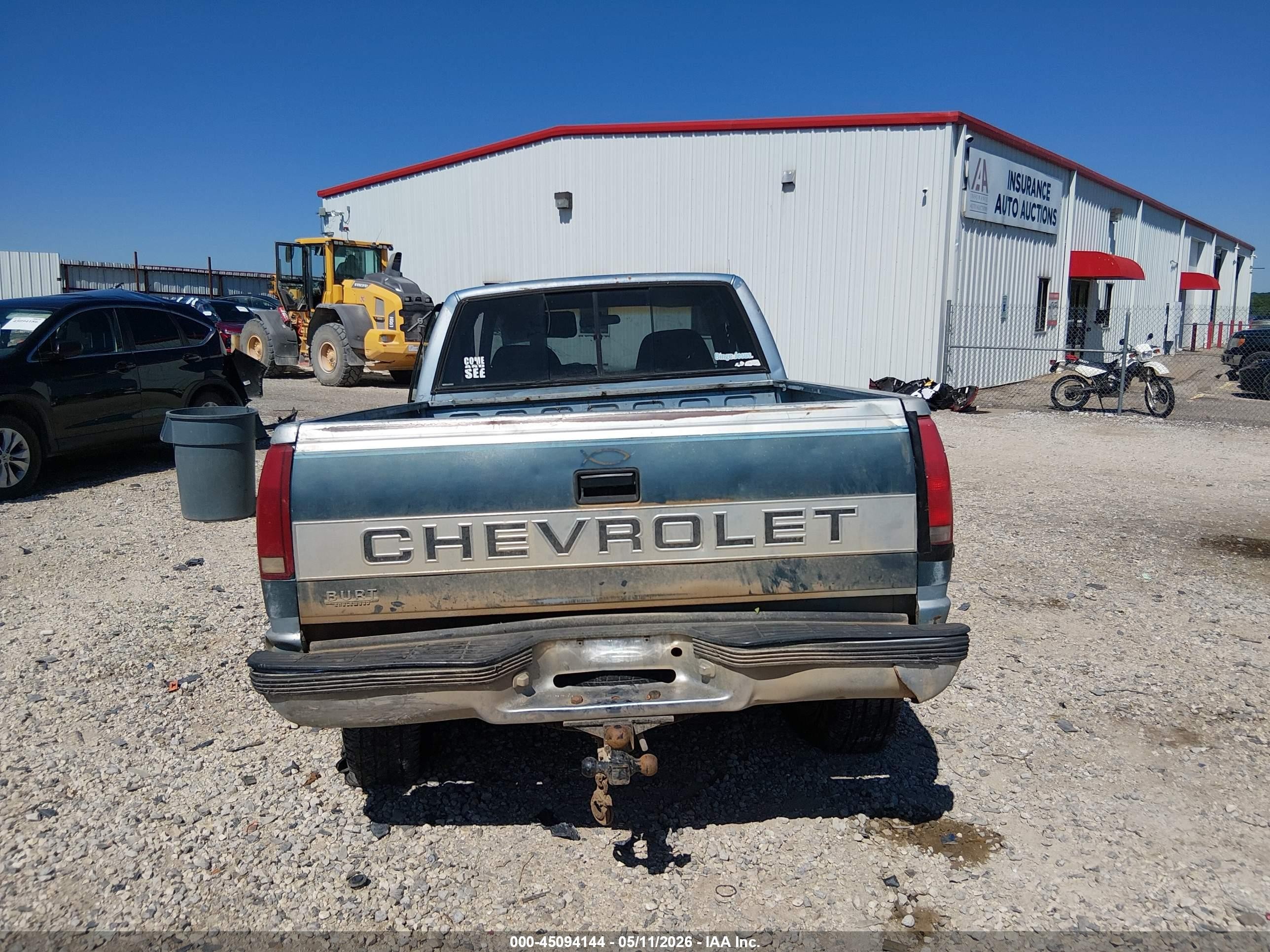 1992 Chevrolet Gmt-400 K2500 Blue vin: 2GCFK29K4N1235582