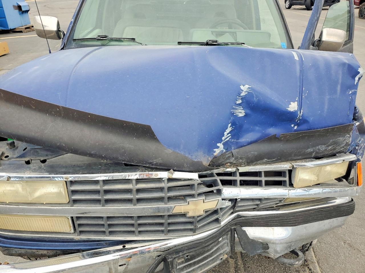 1993 Chevrolet Gmt-400 K2500 Blue vin: 2GCFK29K6P1174397