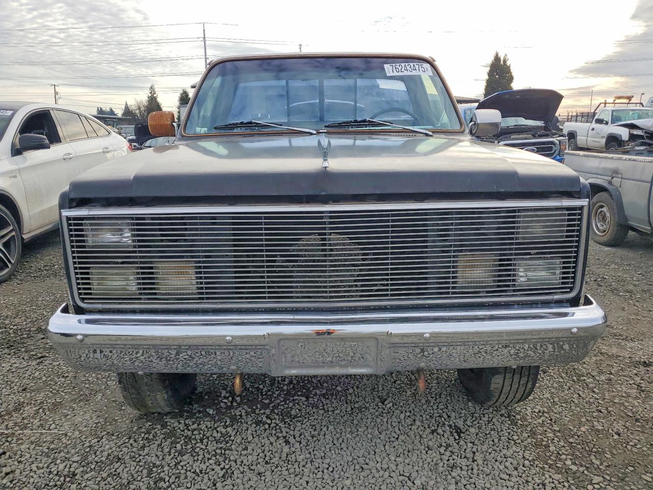 1983 Chevrolet C20 Black vin: 2GCGC24W0D1164830