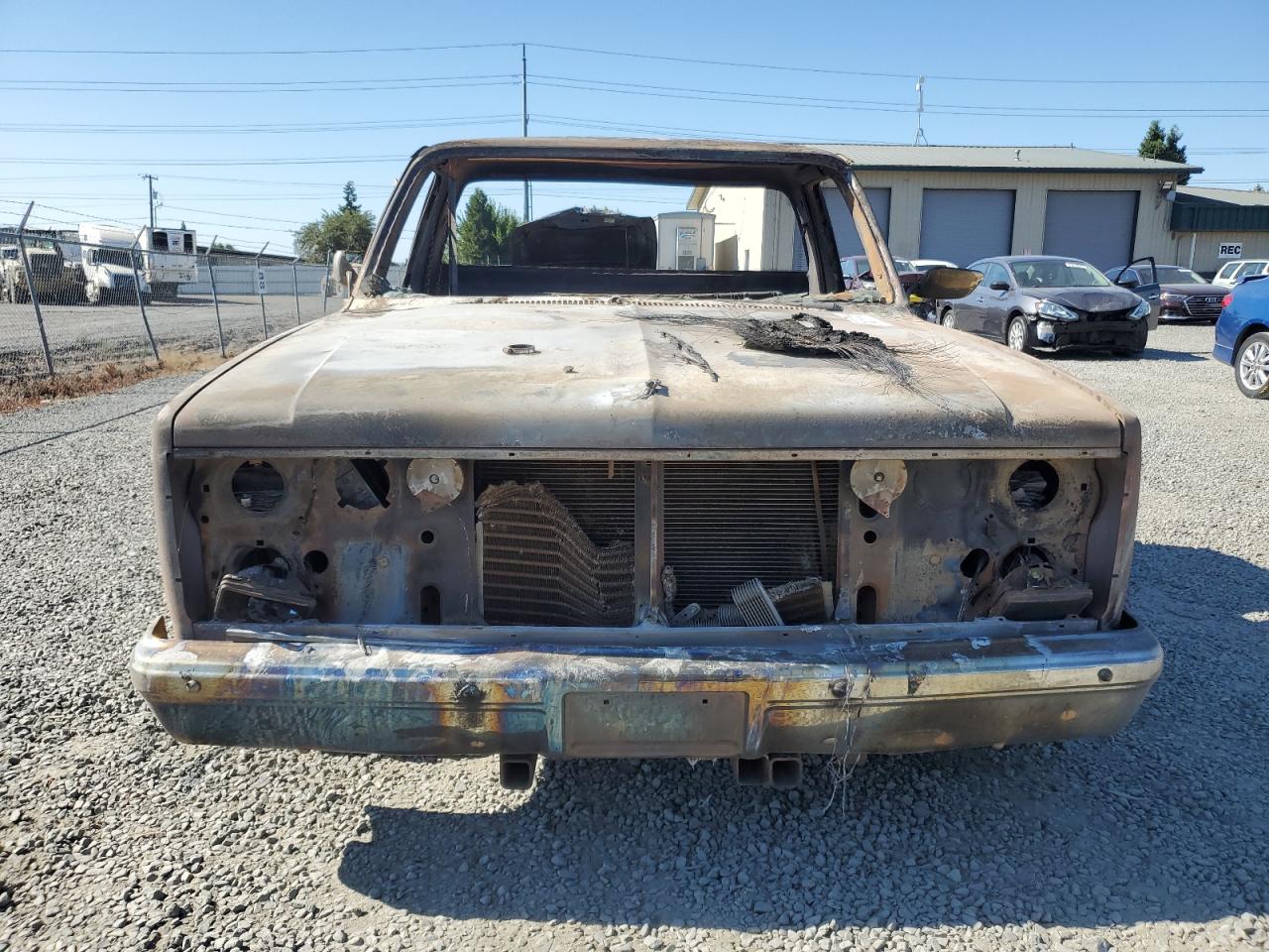 1983 Chevrolet K20 Burn vin: 2GCGK24J8D1131968