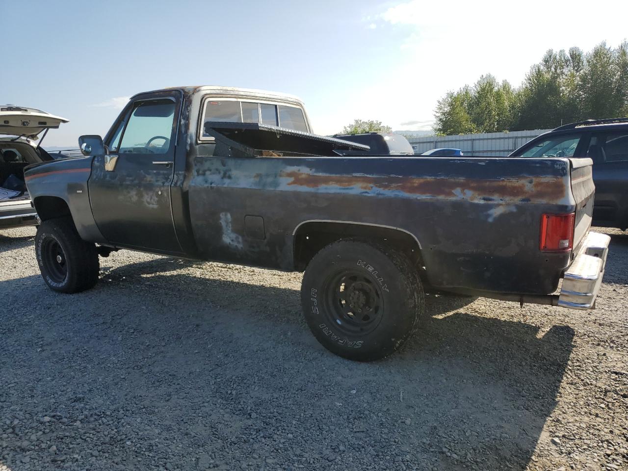 1983 Chevrolet K20    Two Tone vin: 2GCGK24M7D1190861