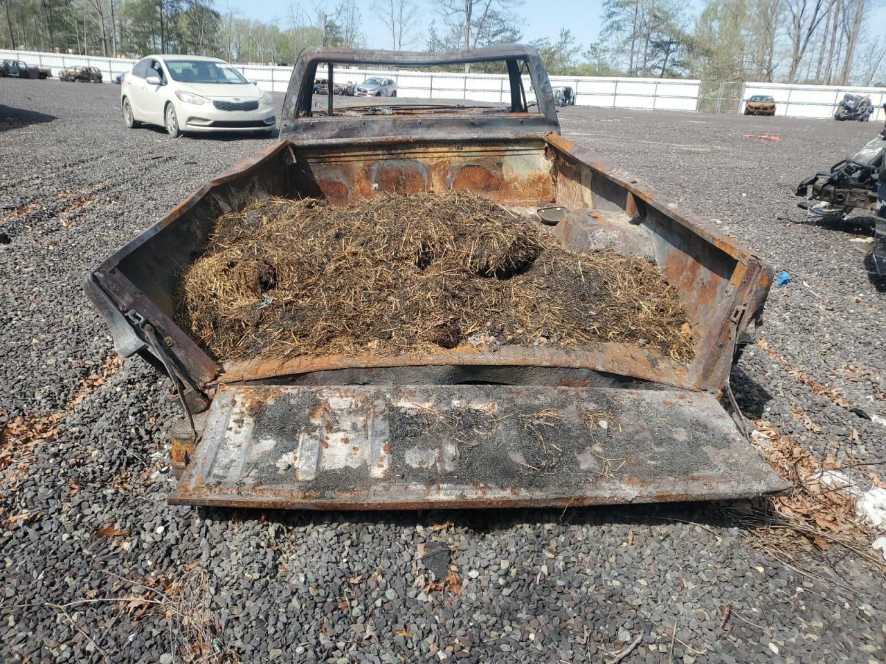1985 Chevrolet K20  Burn vin: 2GCGK24M9F1117378