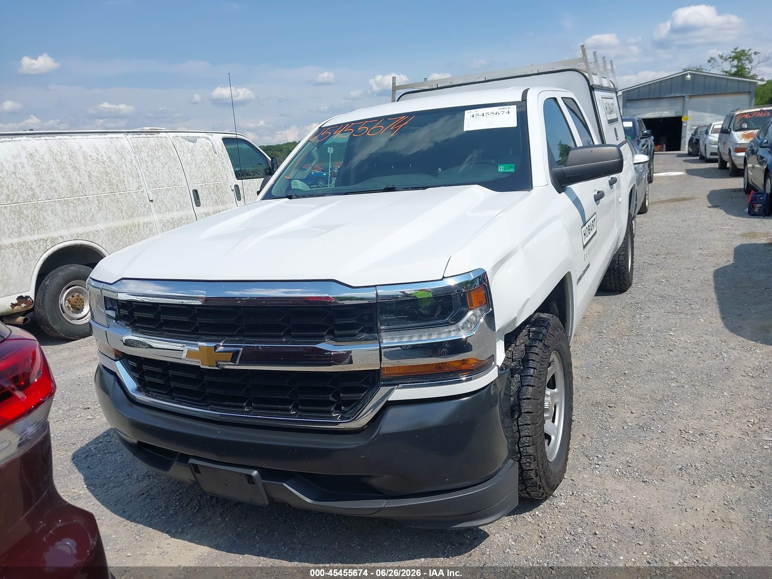 2019 Chevrolet Silverado 1500 Ld Wt White vin: 2GCRCNEC6K1127440