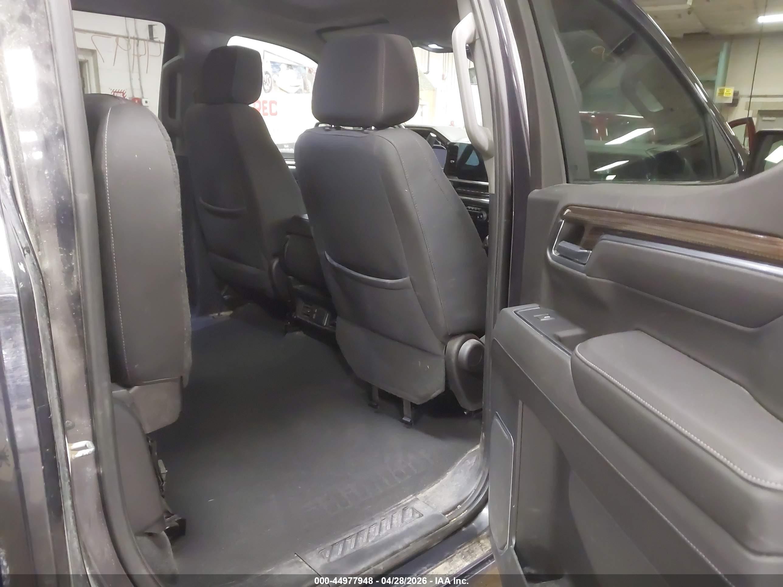 2022 Chevrolet Silverado 1500 4wd  Short Bed Rst Gray vin: 2GCUDEEDXN1506039