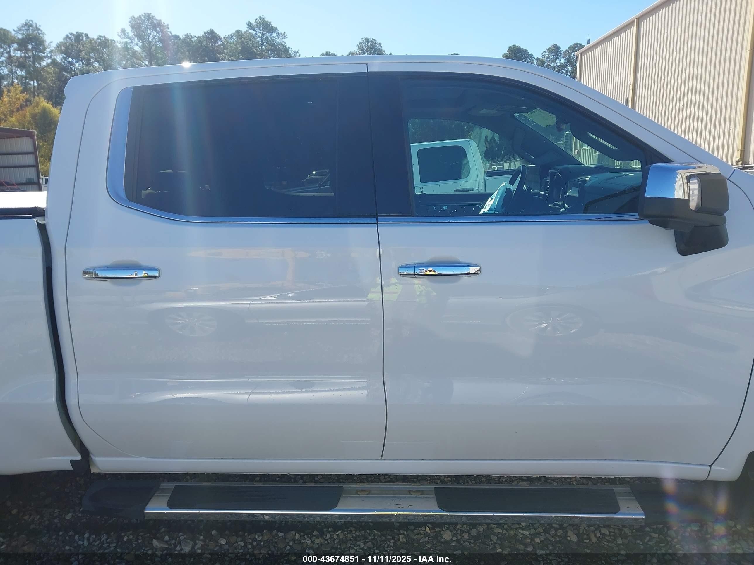 2022 Chevrolet Silverado 1500 4wd  Short Bed Ltz White vin: 2GCUDGED7N1516961