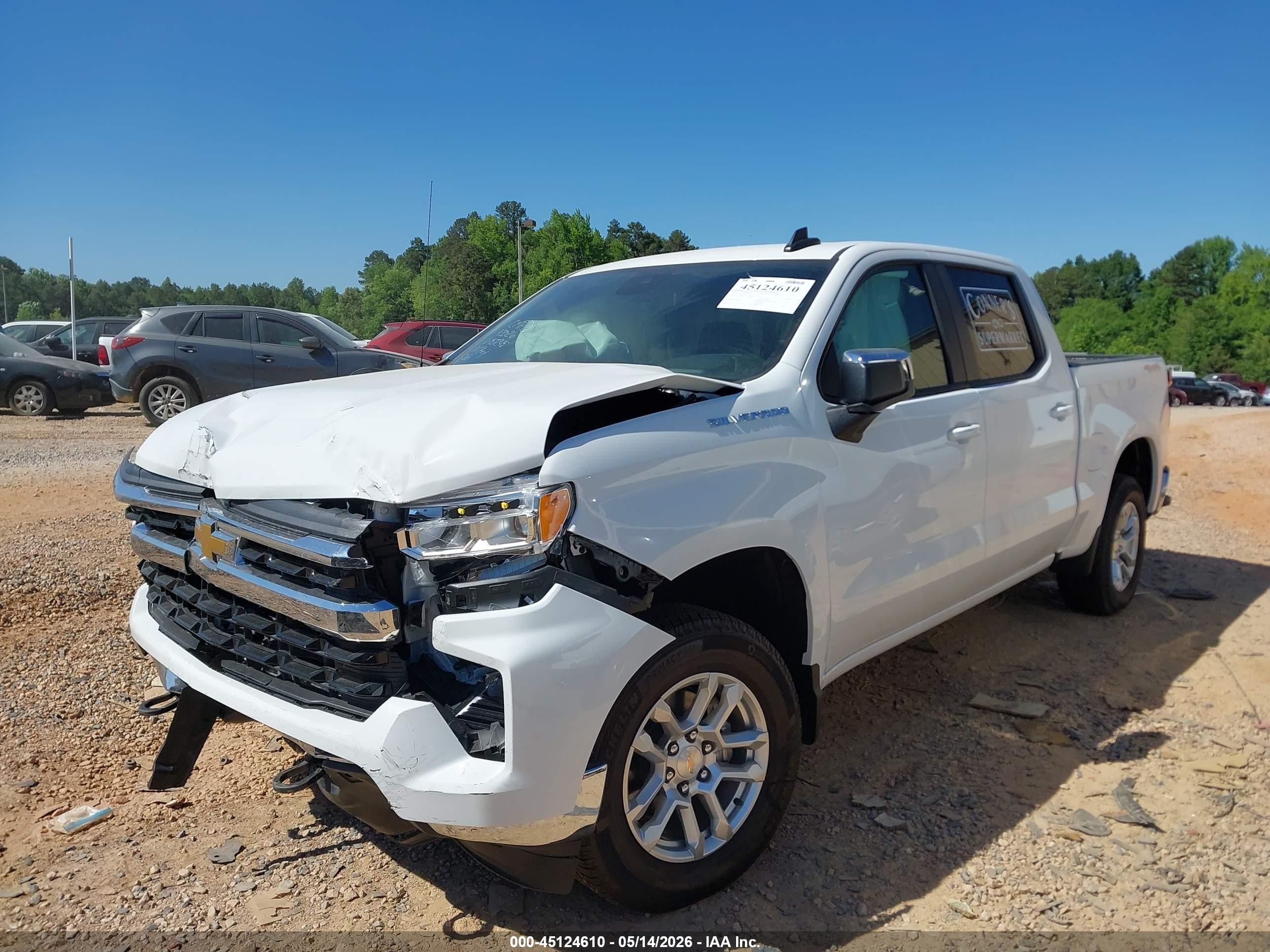 2026 Chevrolet Silverado 1500 4wd  Standard Bed Lt White vin: 2GCUKDED2T1157245