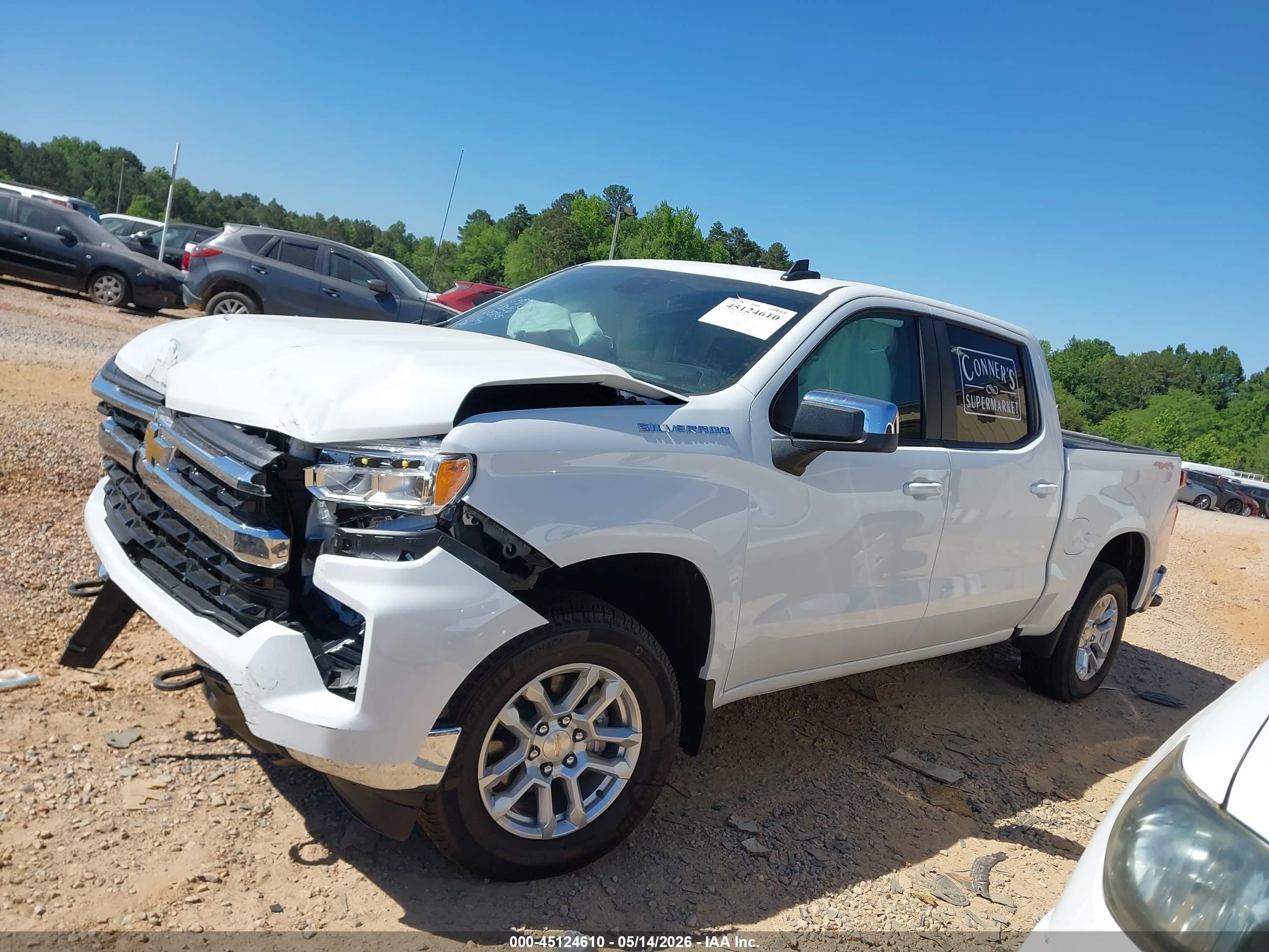 2026 Chevrolet Silverado 1500 4wd  Standard Bed Lt White vin: 2GCUKDED2T1157245