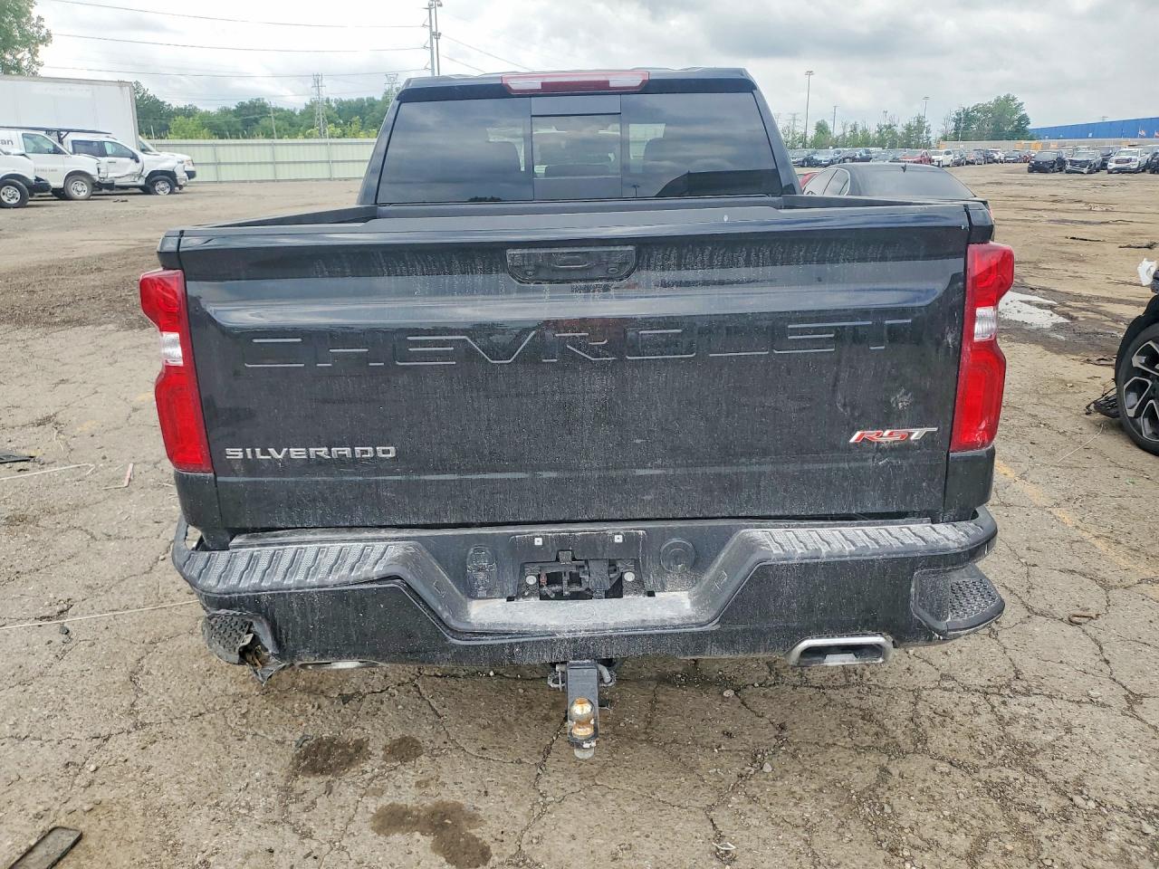 2026 Chevrolet Silverado K1500 Rst Black vin: 2GCUKEED4T1167636