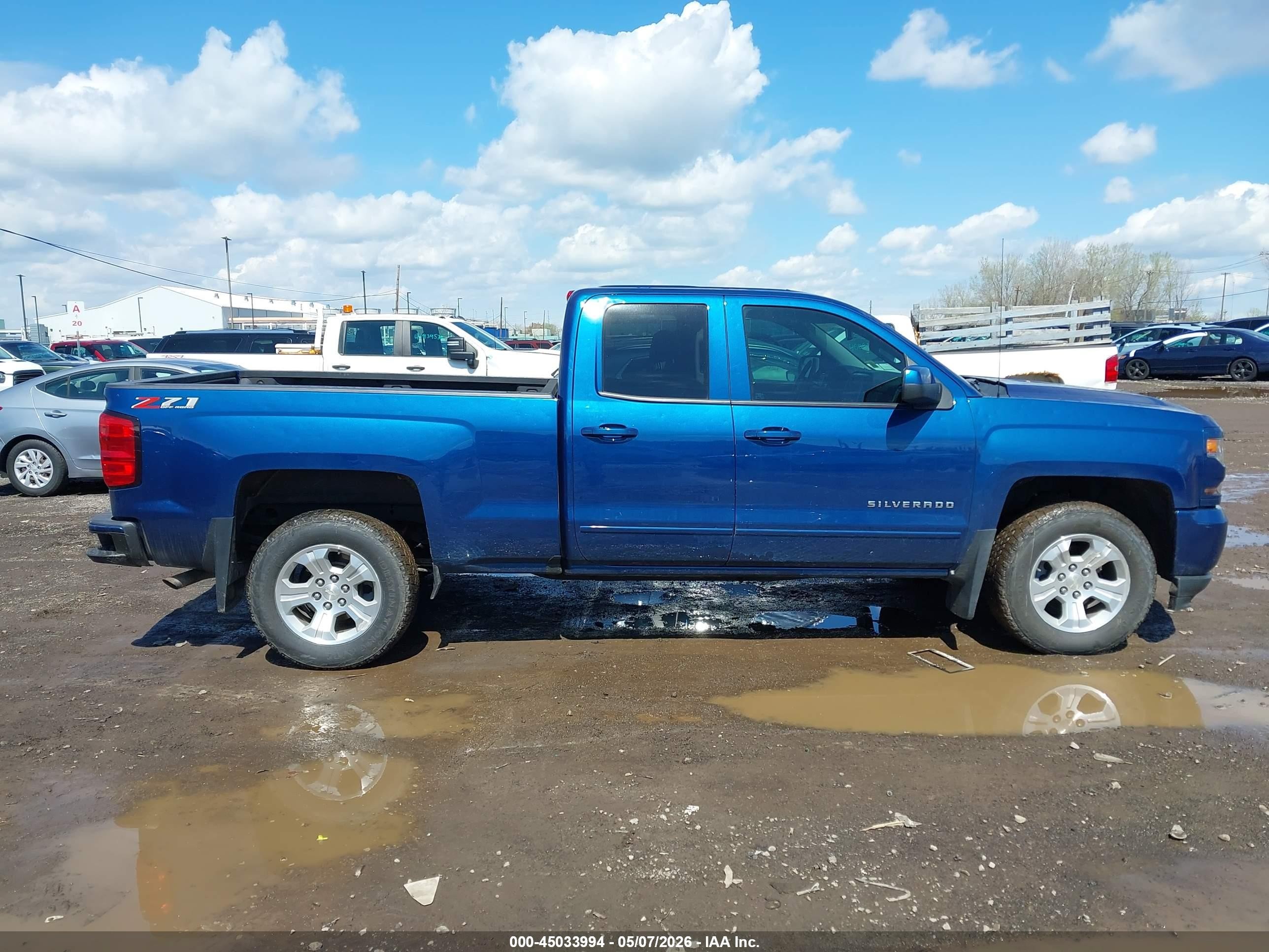 2018 Chevrolet Silverado 1500 2lt Синий vin: 2GCVKREC5J1107011