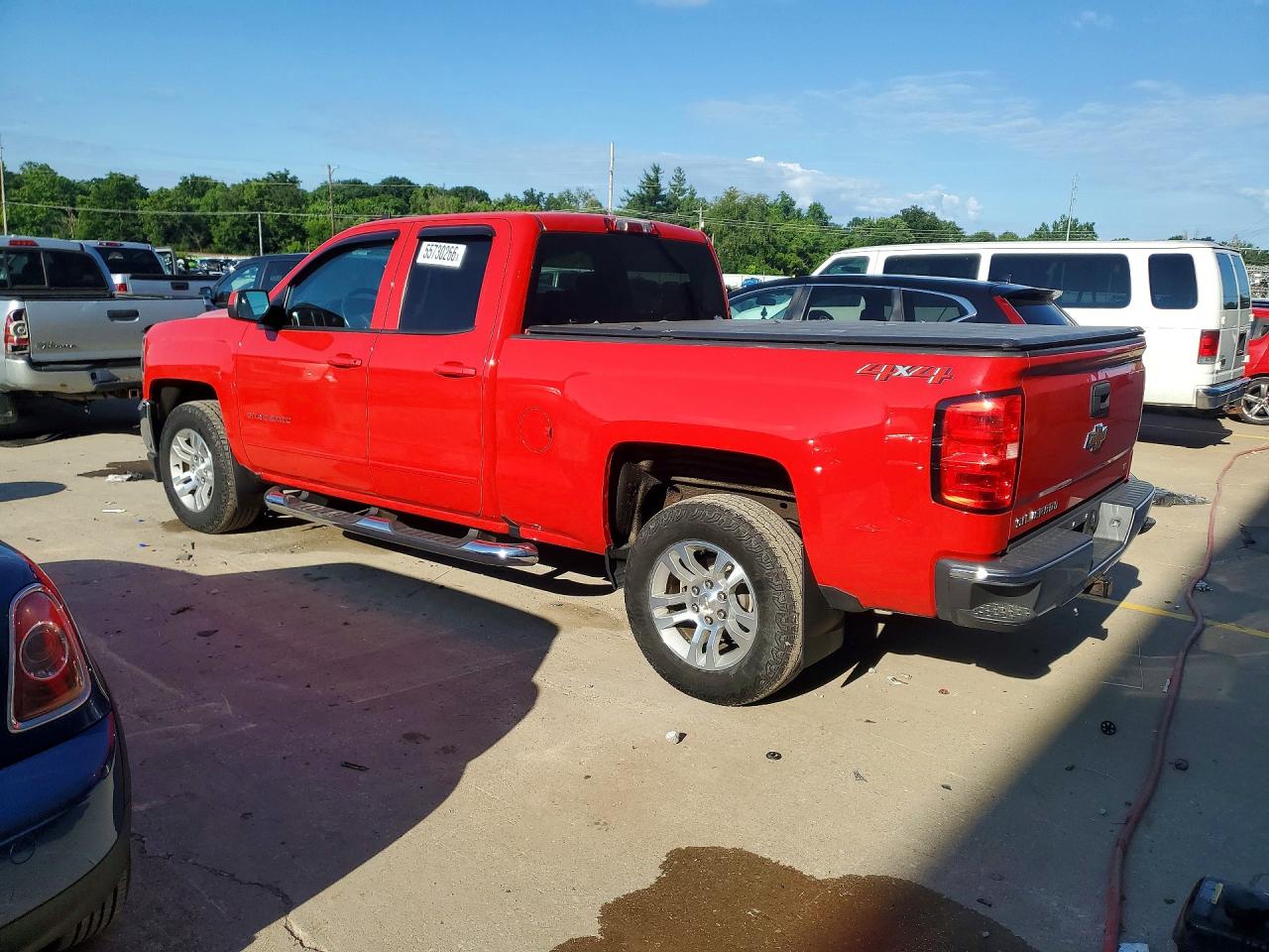 2018 Chevrolet Silverado K1500 Lt Red vin: 2GCVKREC9J1107223