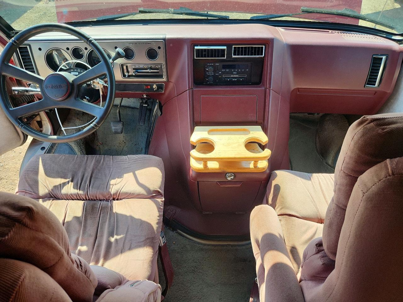 1988 Gmc Rally Wagon / Van G2500 Red vin: 2GDEG25H7J4509112