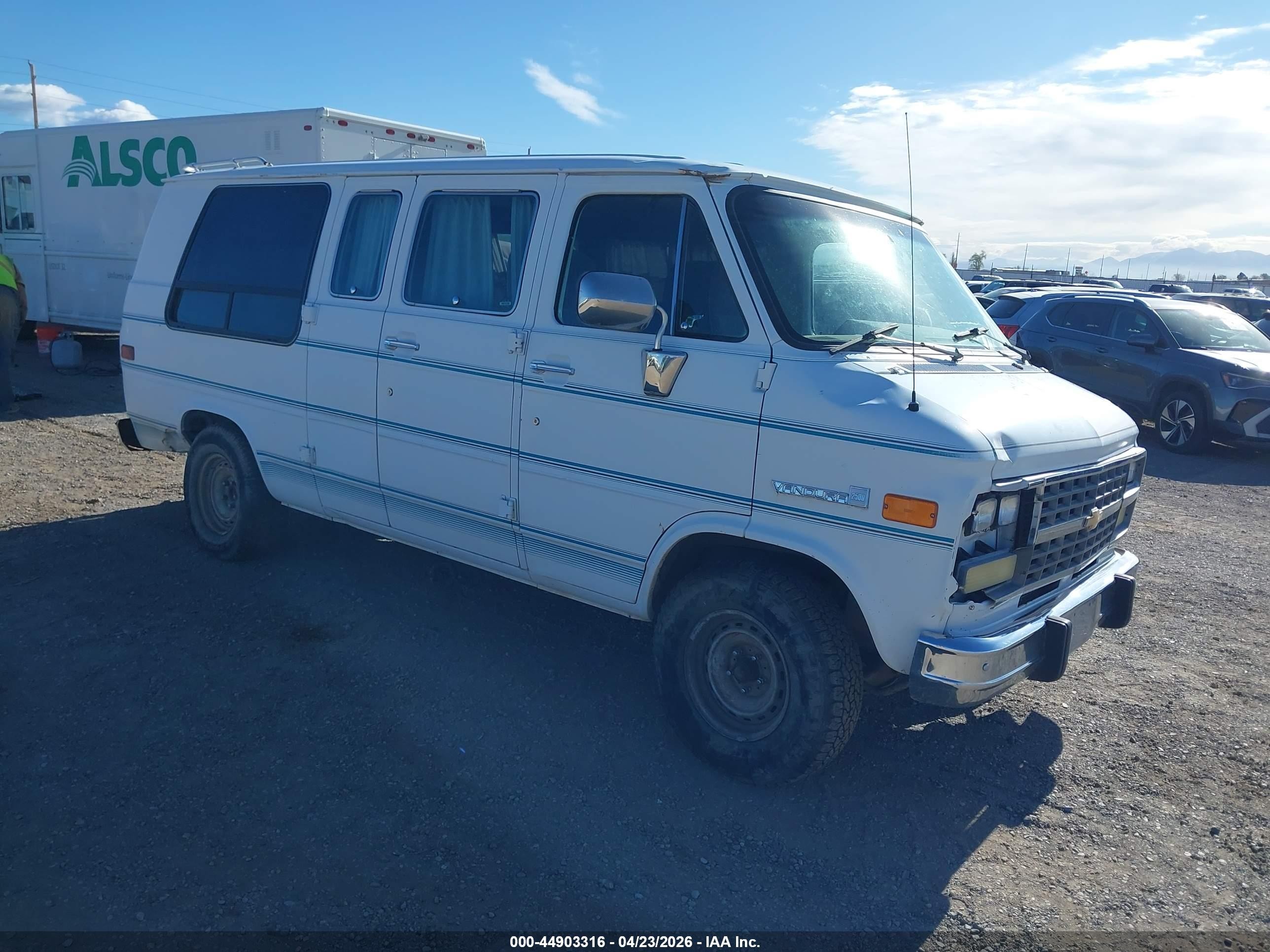 1992 Gmc Rally Wagon / Van G2500 White vin: 2GDEG25K1N4525968