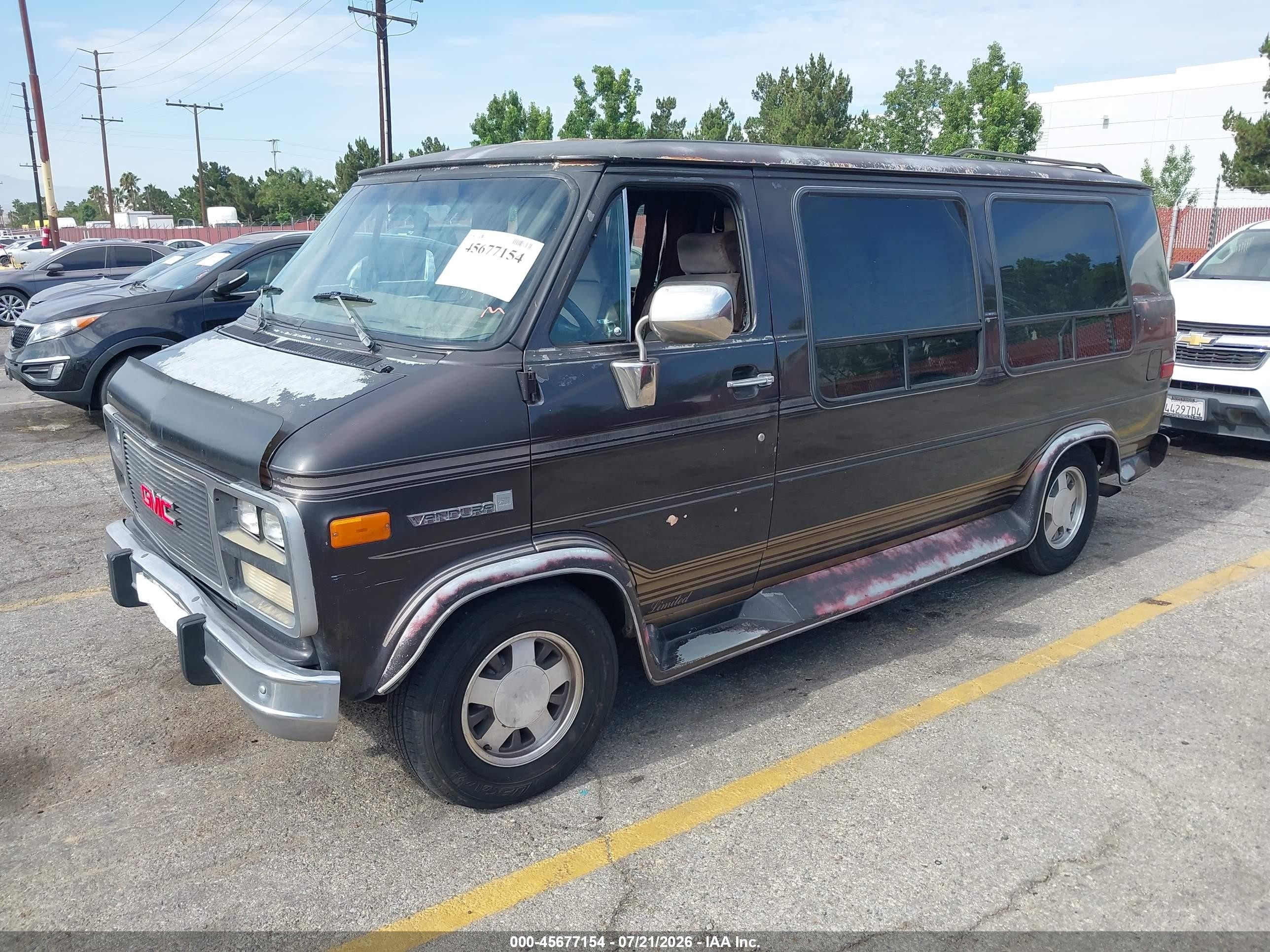 1992 Gmc Rally Wagon / Van G2500 Brown vin: 2GDEG25K5N4519333