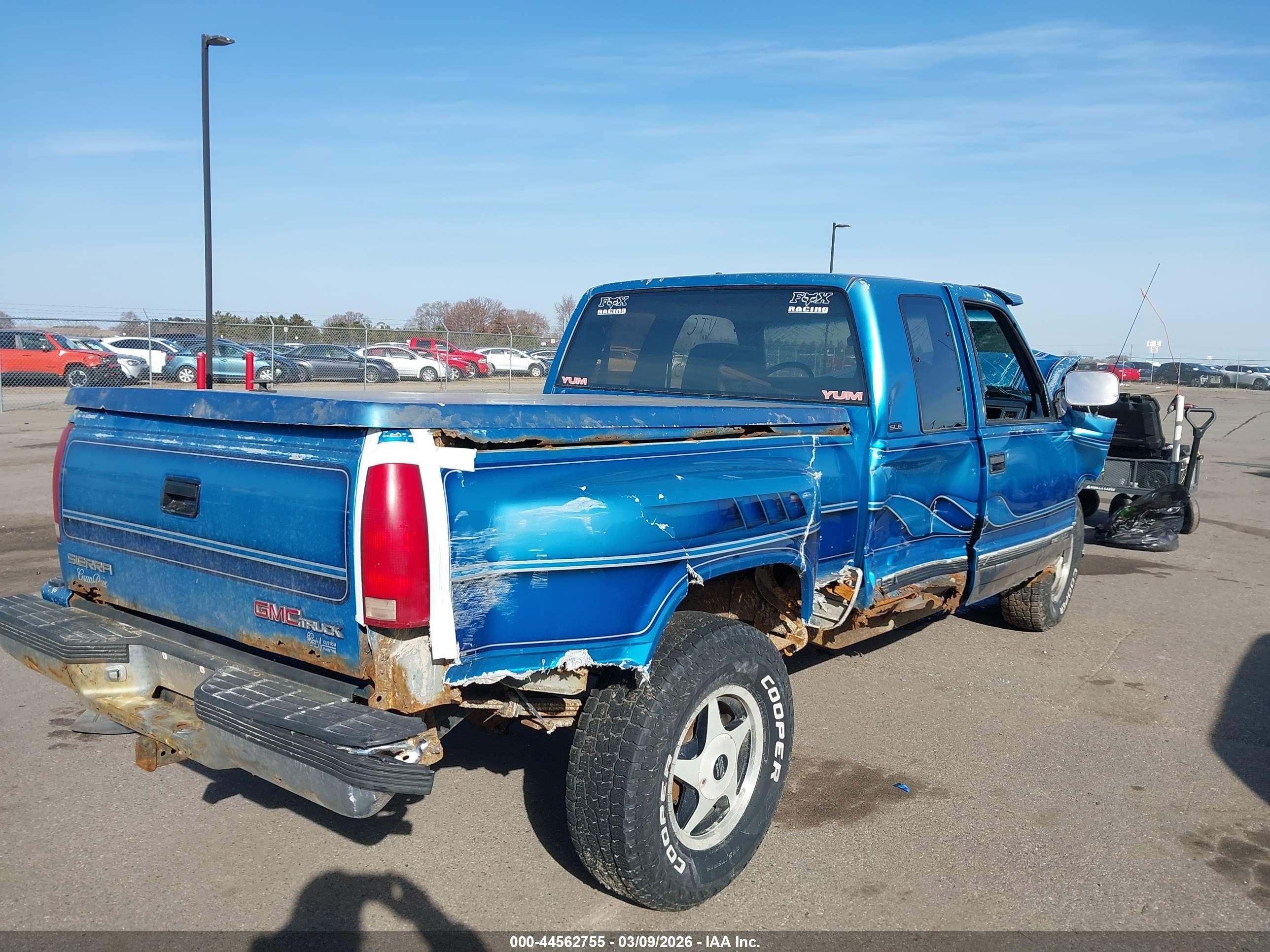 1992 Gmc Sierra K1500 Blue vin: 2GDEK19K3N1542095