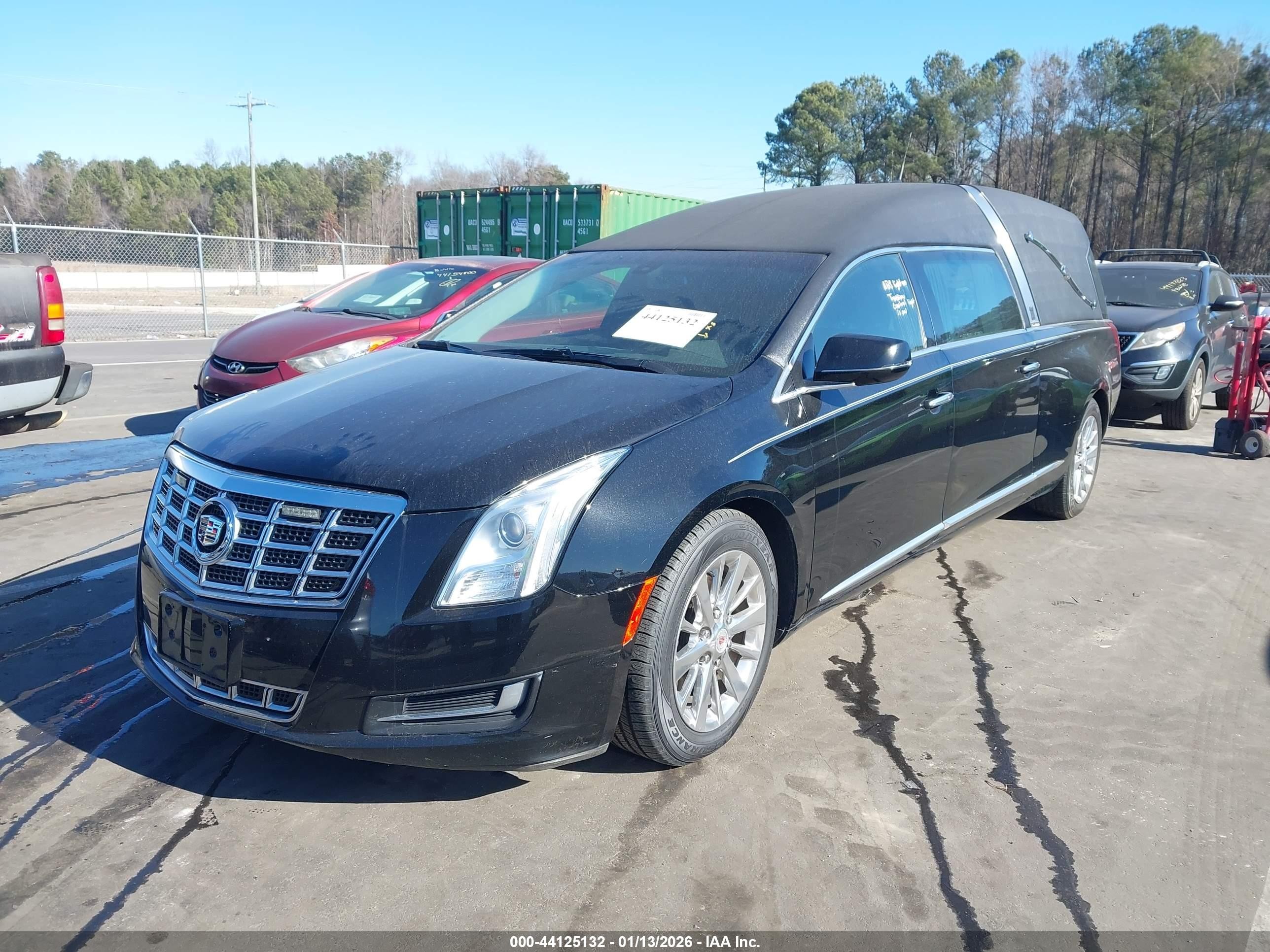 2014 Cadillac Xts B9q Coachbuilder Funeral Coach Black vin: 2GEXG7U38E9500077
