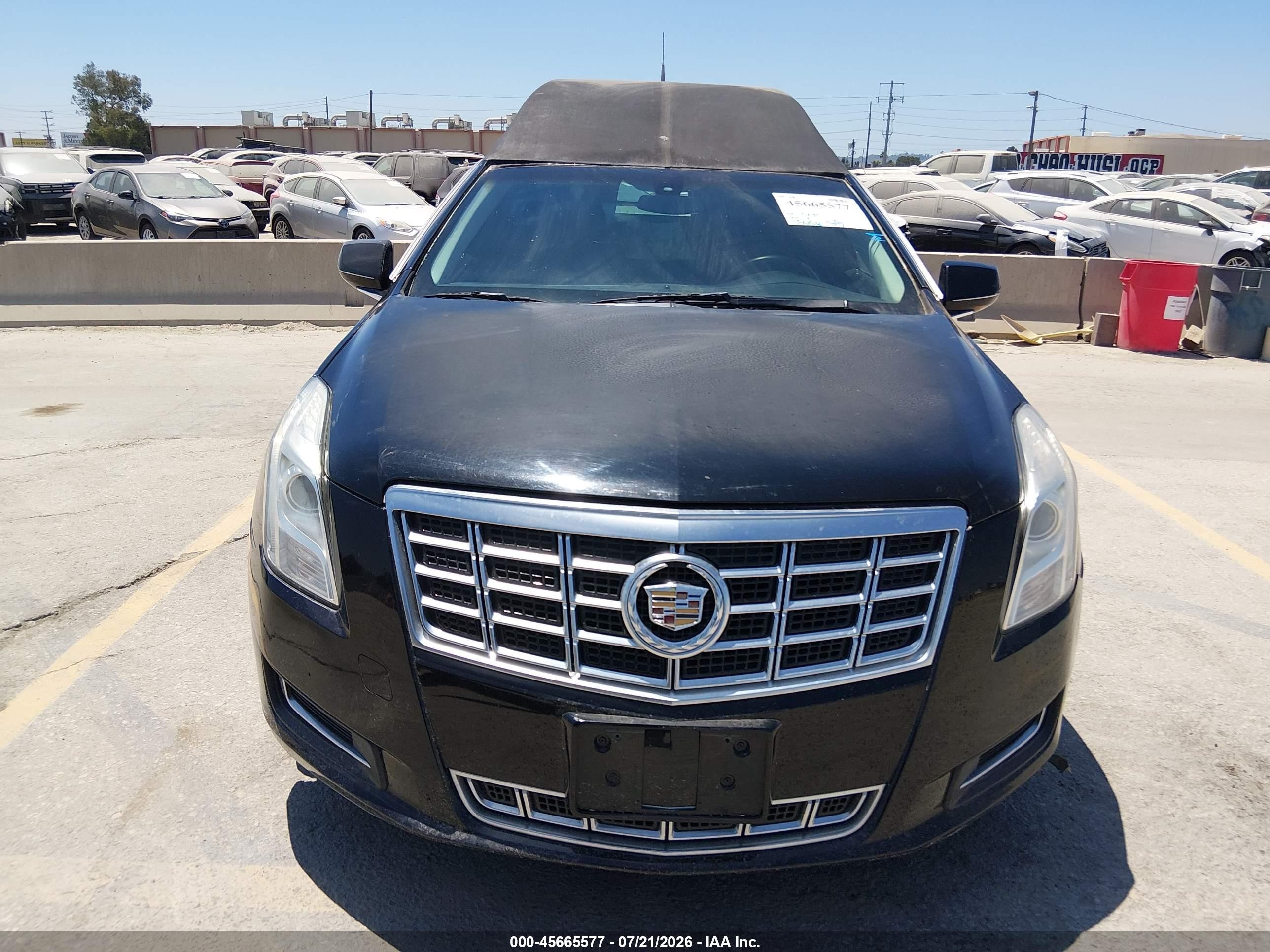 2014 Cadillac Xts B9q Coachbuilder Funeral Coach Black vin: 2GEXG7U39E9500380
