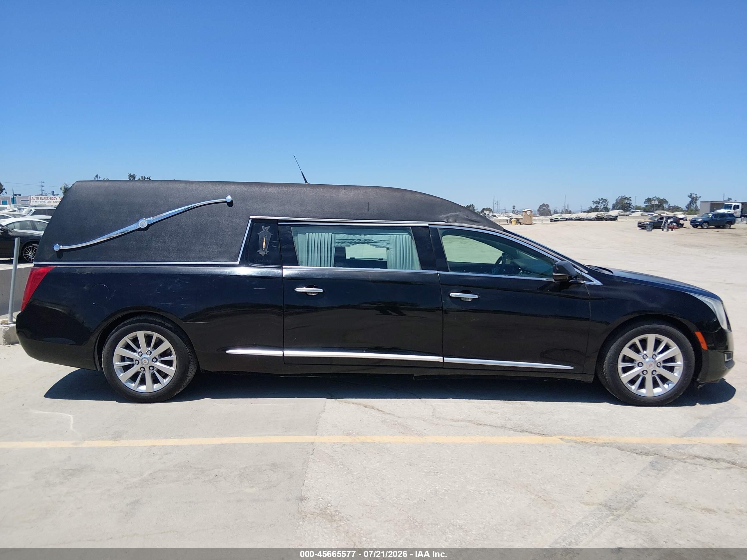 2014 Cadillac Xts B9q Coachbuilder Funeral Coach Black vin: 2GEXG7U39E9500380