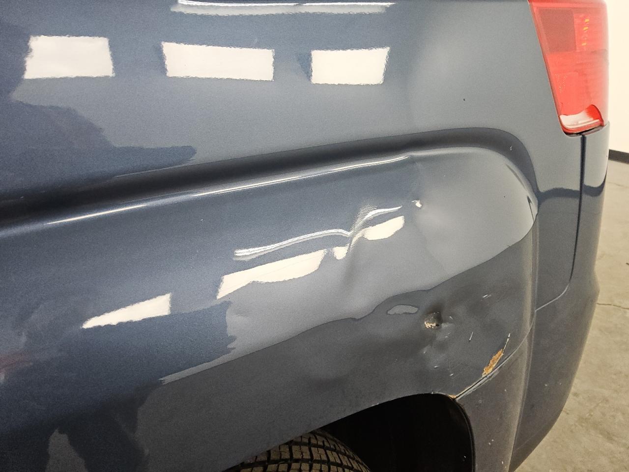 2012 Gmc Terrain Sle Blue vin: 2GKALMEK2C6196682 Damage: Left Qtr Panel, Dent(S) W/ Paint Dmg, > 12 Inches