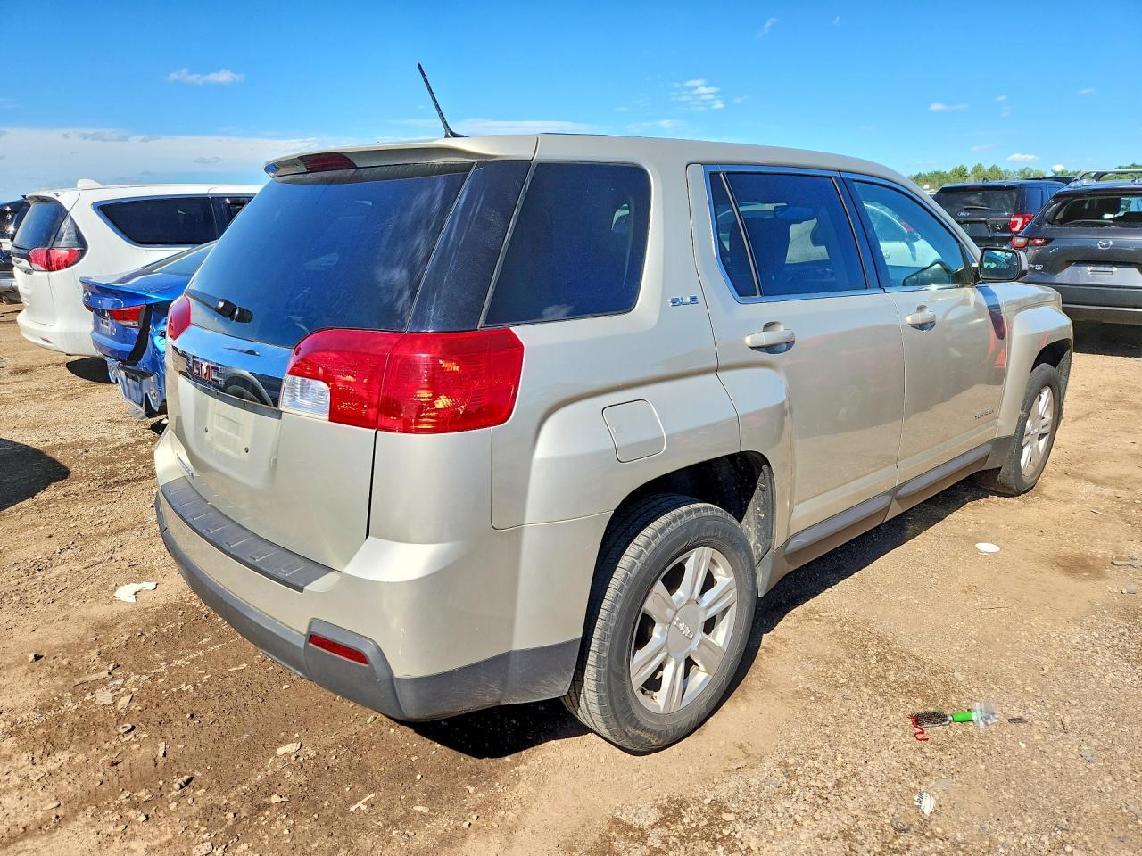 2014 Gmc Terrain Sle Gold vin: 2GKALMEK4E6188571