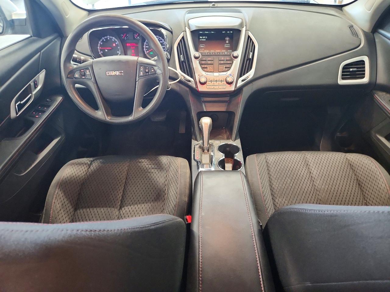 2015 Gmc Terrain Sle Серебряный vin: 2GKALMEK5F6304264
