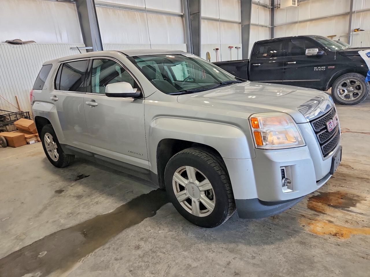 2015 Gmc Terrain Sle Серебряный vin: 2GKALMEK5F6304264