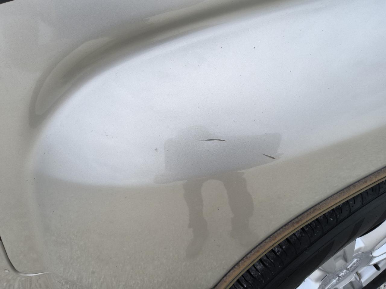 2015 Gmc Terrain Sle Gold vin: 2GKALMEK6F6327360 Damage: Left Front Fender, Dent(S) W/ Paint Dmg, 1/2 To 1 Inch