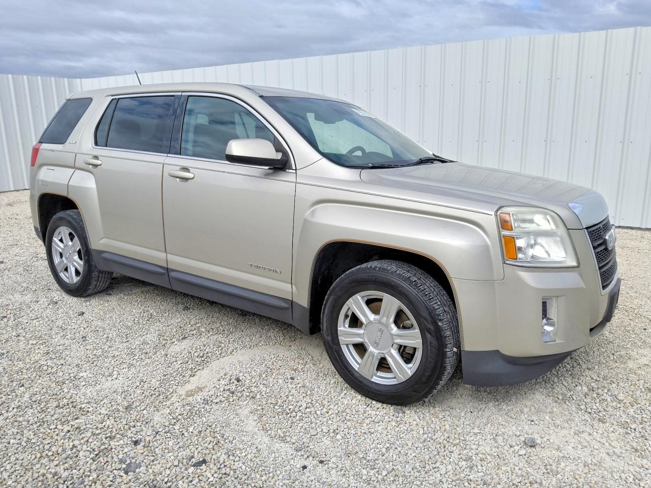2015 Gmc Terrain Sle Gold vin: 2GKALMEK6F6327360