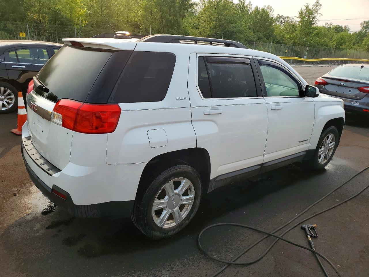 2015 Gmc Terrain Sle Белый vin: 2GKALREK1F6313105