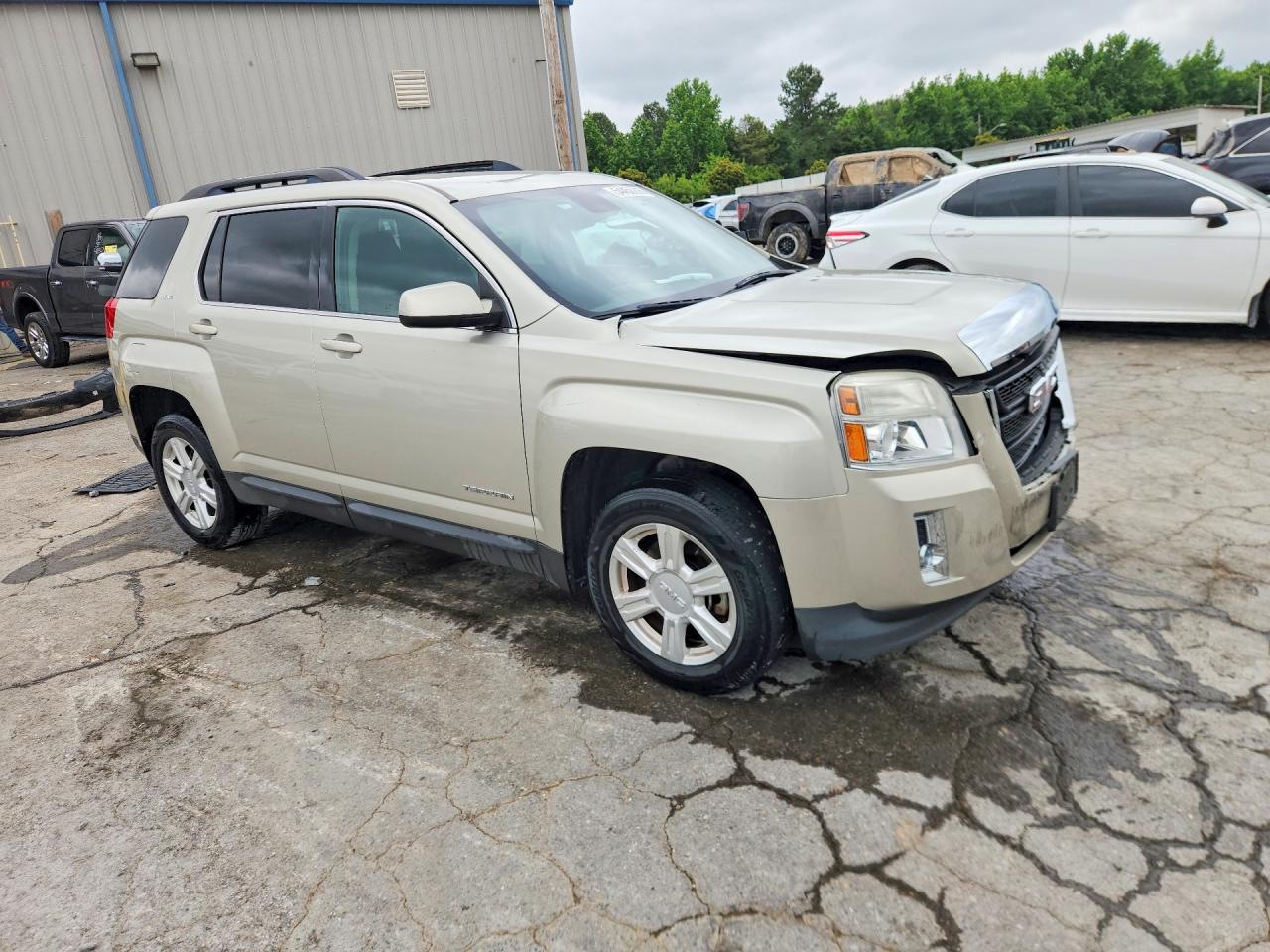 2015 Gmc Terrain Sle Gold vin: 2GKALREK5F6392018