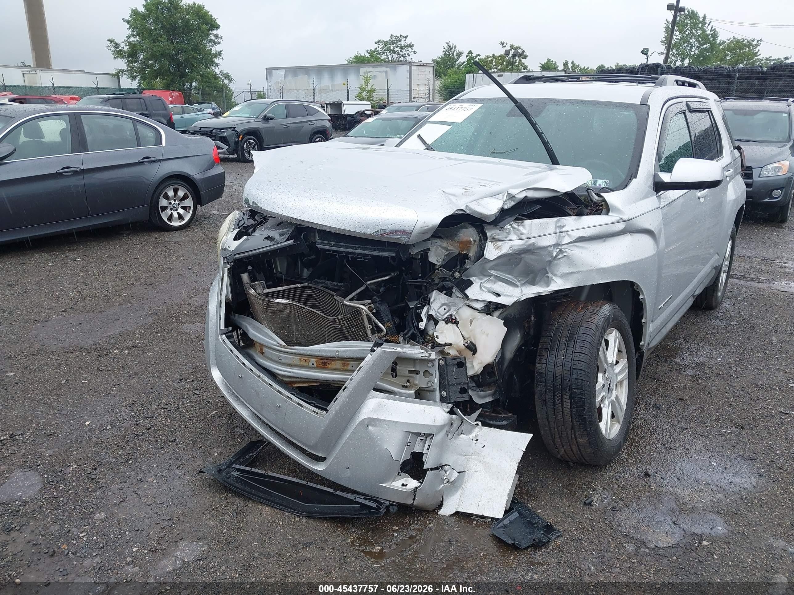 2014 Gmc Terrain Sle-2 Silver vin: 2GKALREK9E6201991