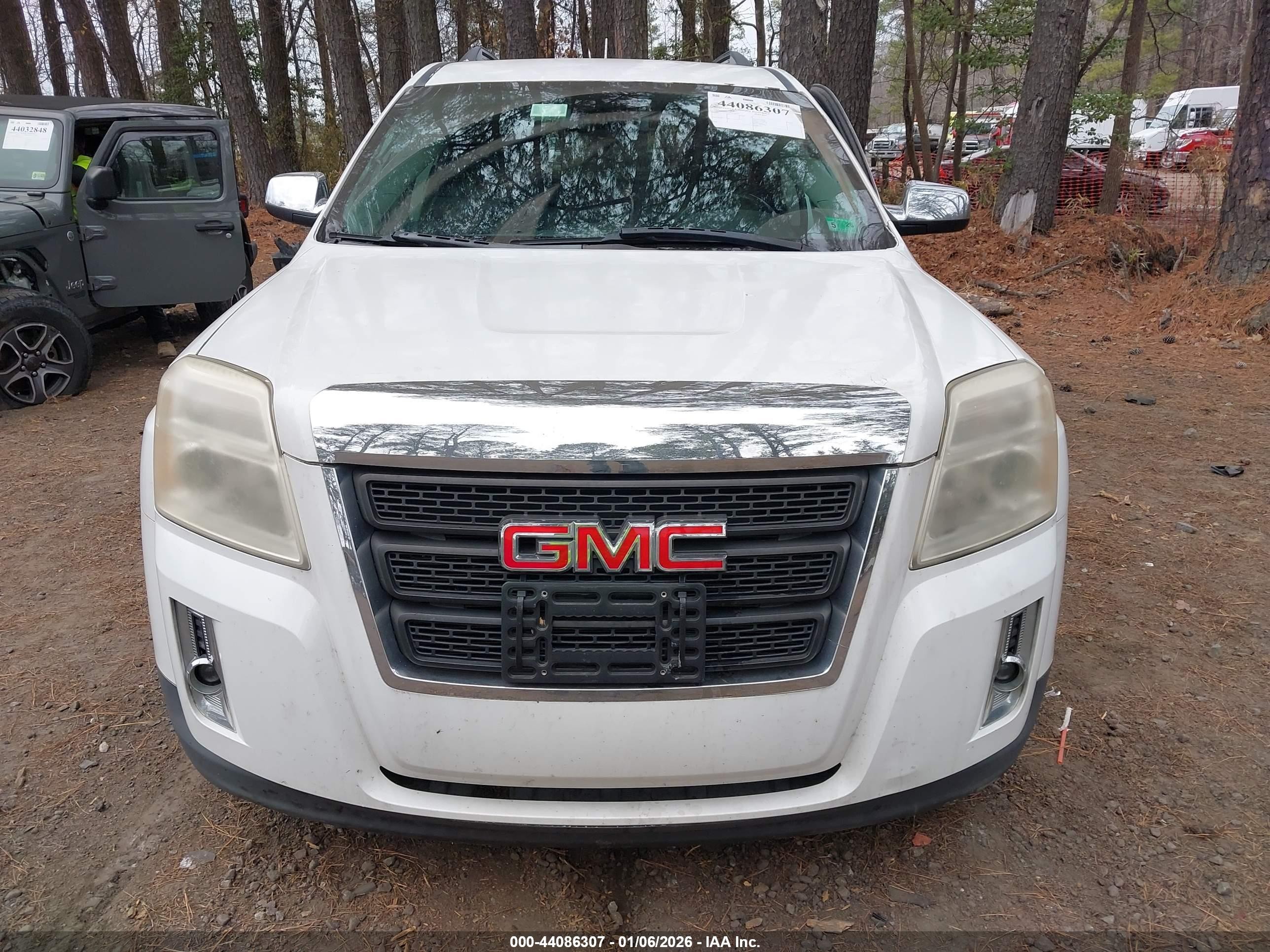 2013 Gmc Terrain Sle-2 Белый vin: 2GKALSEK6D6374373