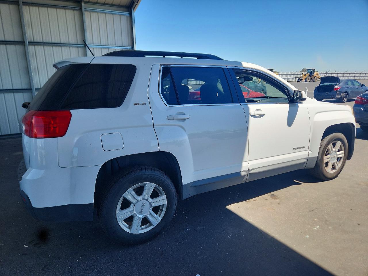 2015 Gmc Terrain Sle Белый vin: 2GKFLRE37F6319280