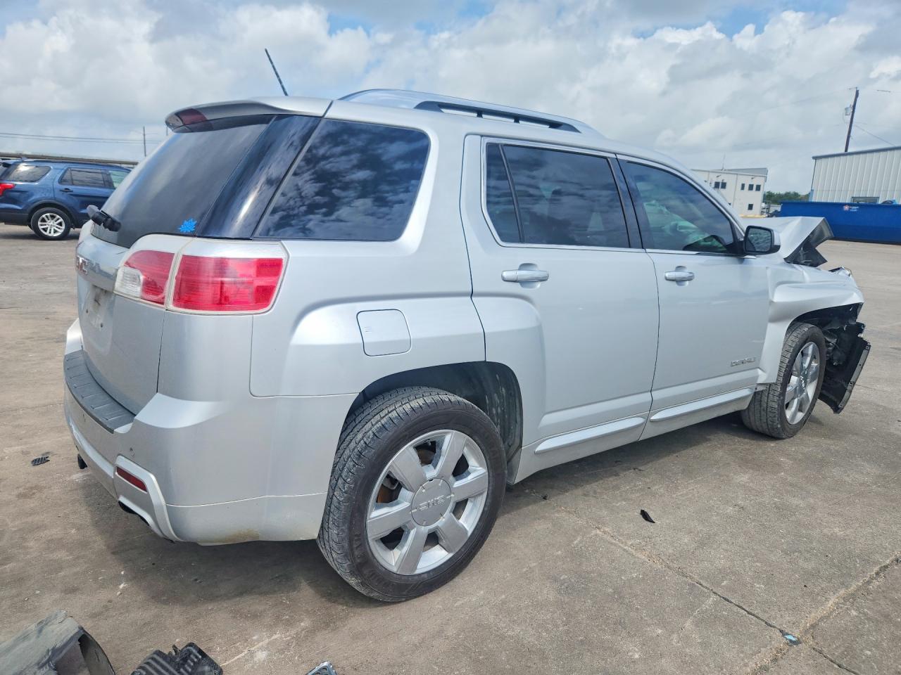 2015 Gmc Terrain Denali Silver vin: 2GKFLUE30F6147340