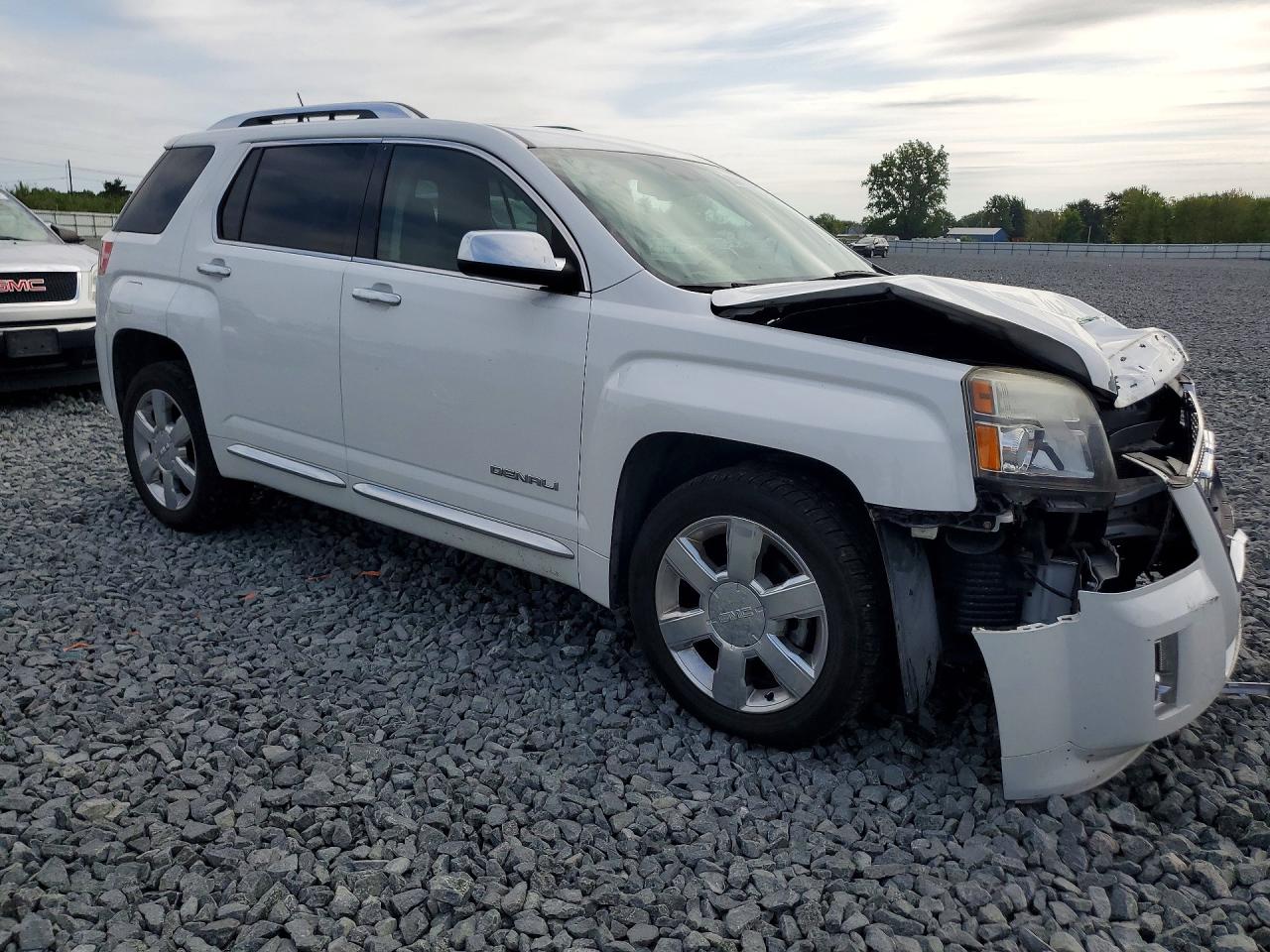 2015 Gmc Terrain Denali White vin: 2GKFLUE33F6302785