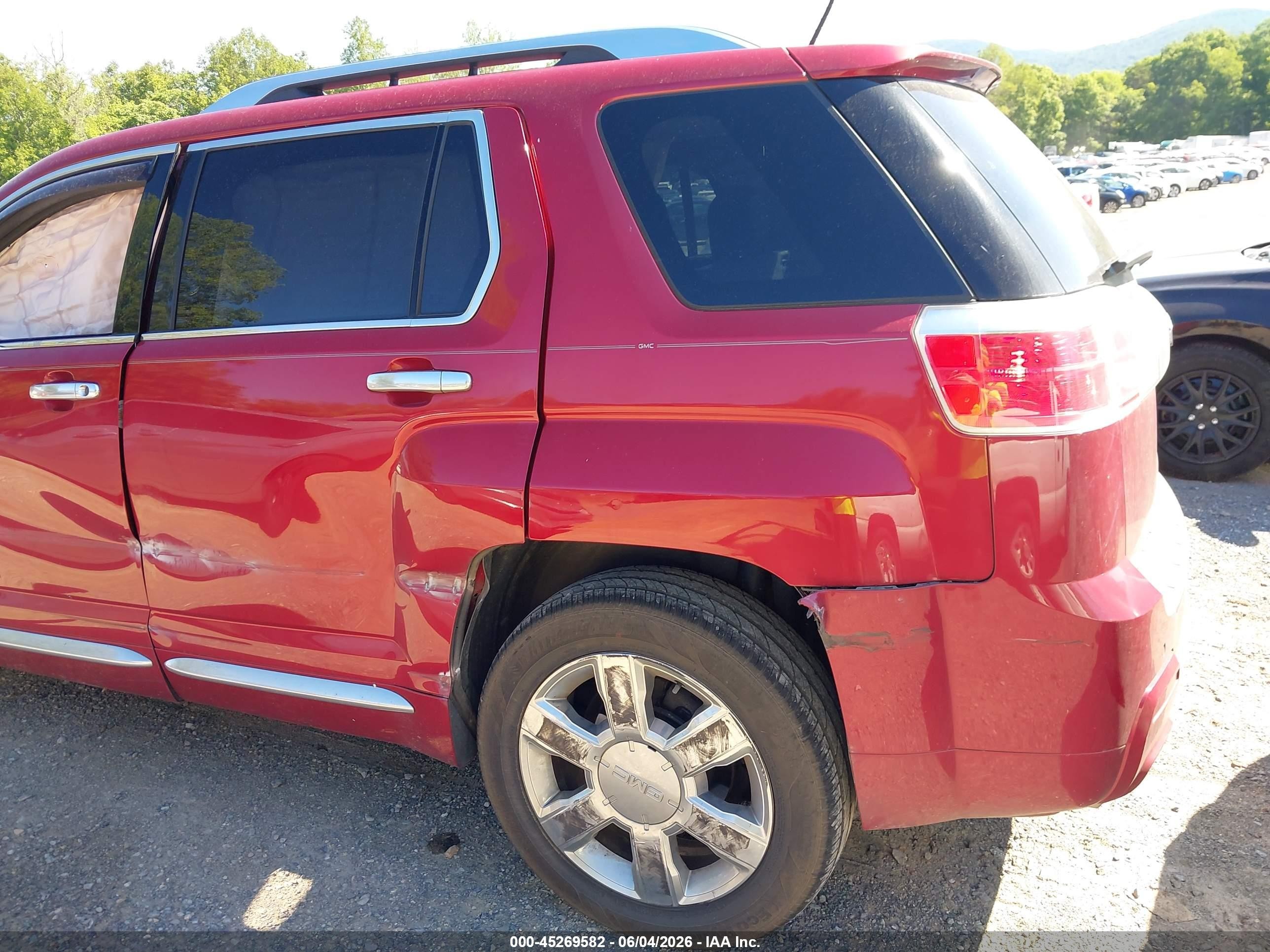 2015 Gmc Terrain Denali Red vin: 2GKFLUE38F6356437