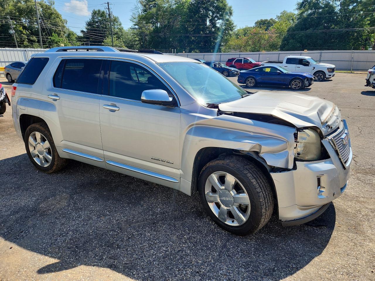 2015 Gmc Terrain Denali Silver vin: 2GKFLUE3XF6202621