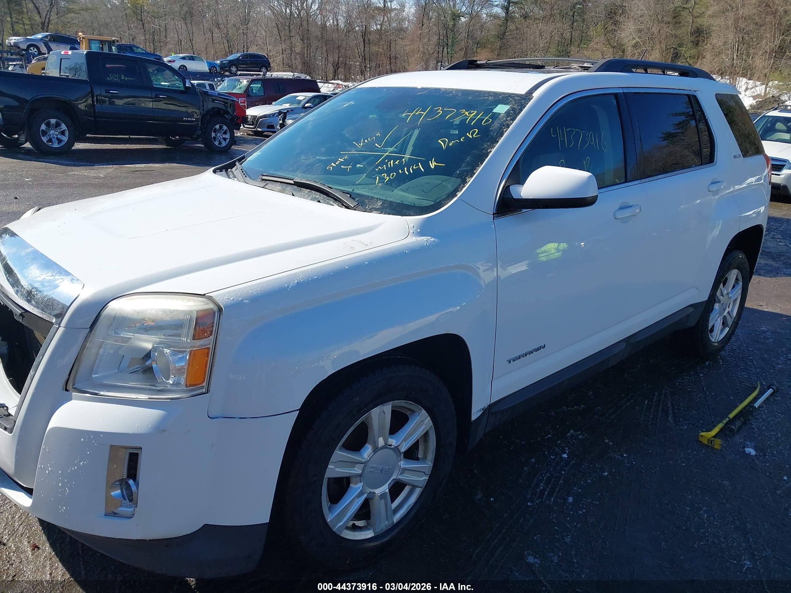 2015 Gmc Terrain Sle-2 Белый vin: 2GKFLWEK7F6328793