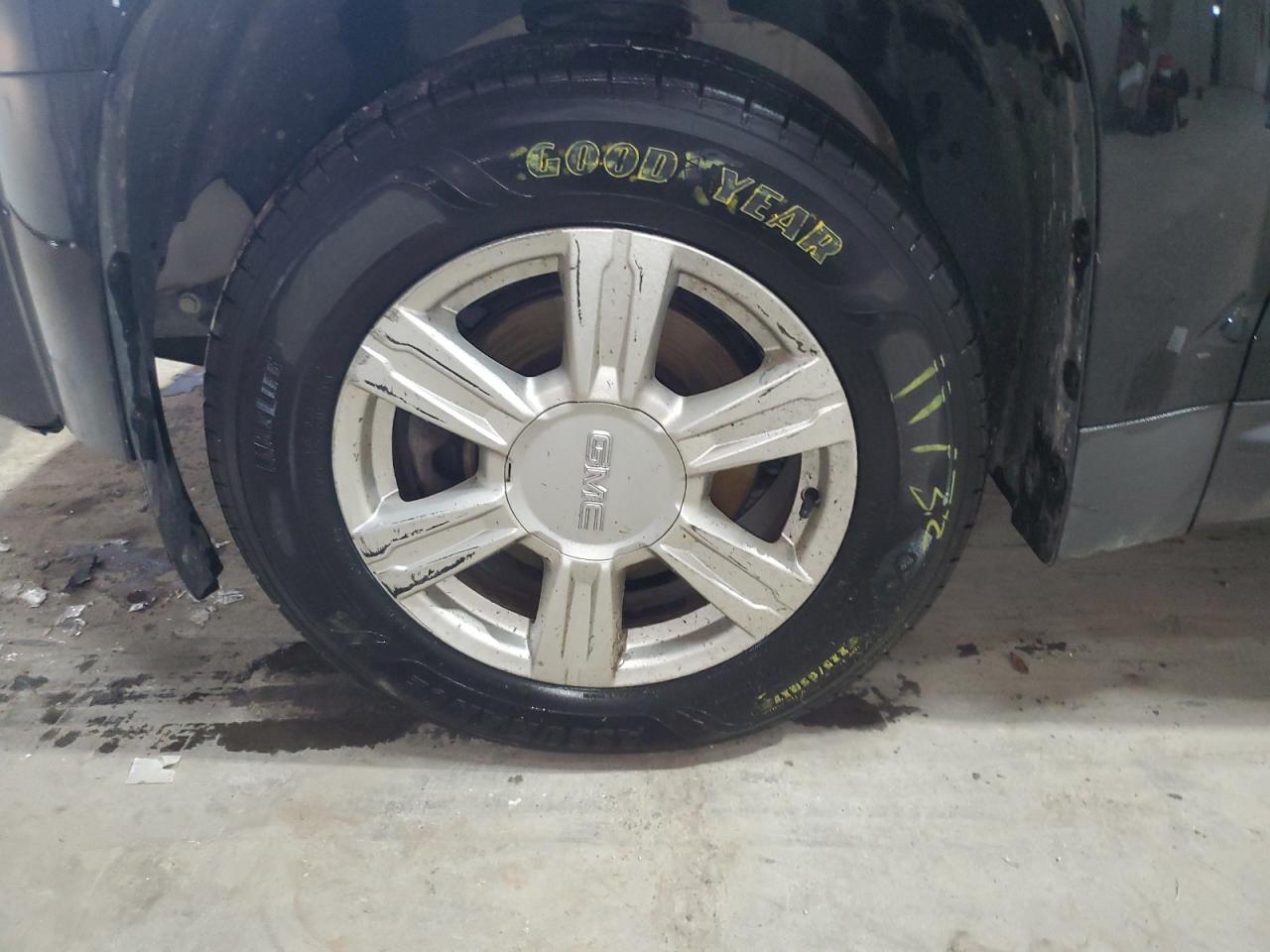 2015 Gmc Terrain Slt Black vin: 2GKFLXE32F6192197 Damage: Left Front Wheel, Curb Rash, > 12 Inches