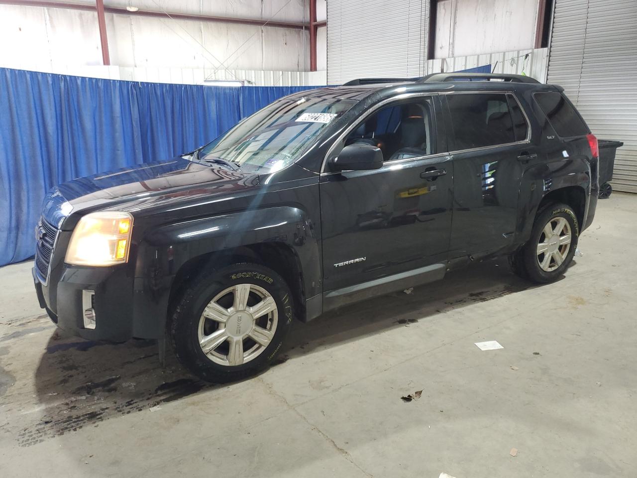 2015 Gmc Terrain Slt Black vin: 2GKFLXE32F6192197 Damage: Left Front Fender, Heavy Scratch, 2 To 3 Inches
