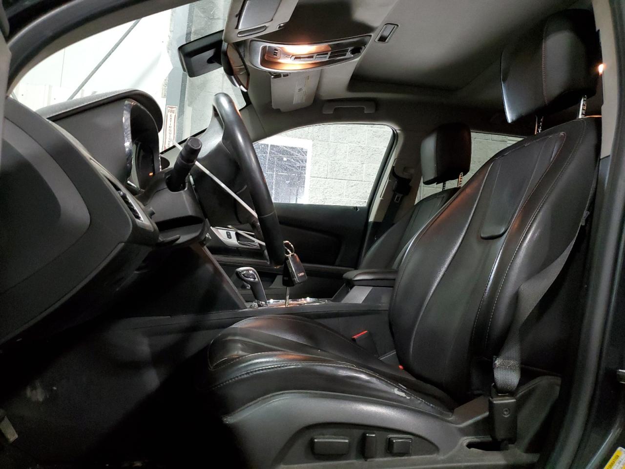 2014 Gmc Terrain Slt Black vin: 2GKFLXE37E6191397 Damage: Left Front Seat Cushion, Torn, 1 To 2 Inches