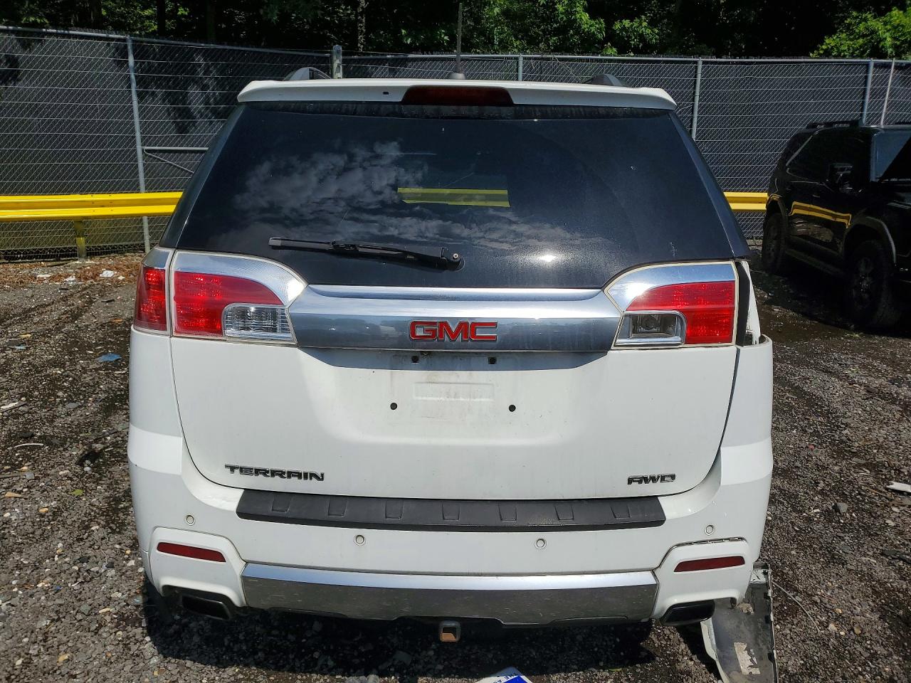 2015 Gmc Terrain Denali Белый vin: 2GKFLZE31F6308629