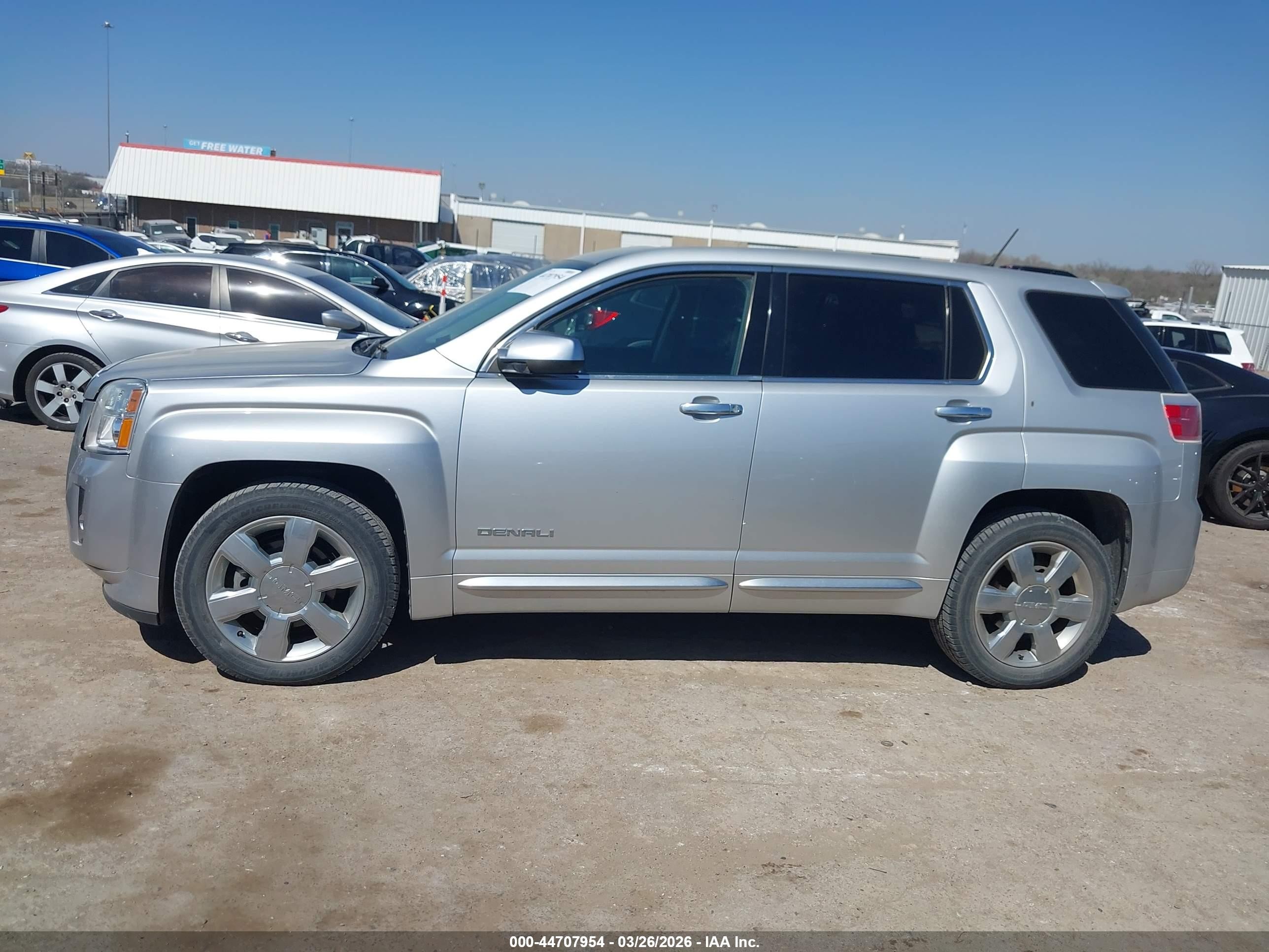 2013 Gmc Terrain Denali Silver vin: 2GKFLZE32D6154736