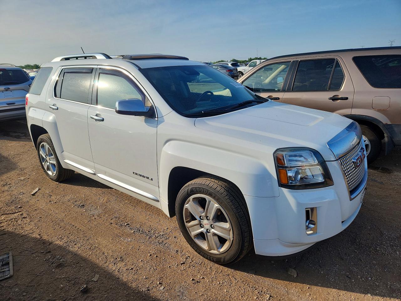 2015 Gmc Terrain Denali White vin: 2GKFLZEKXF6430204