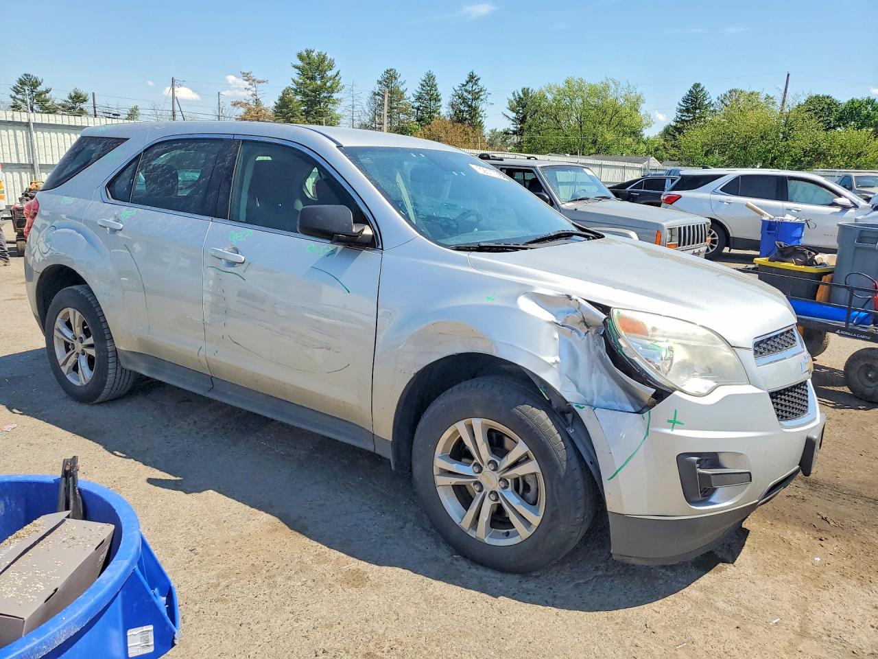 2014 Chevrolet Equinox Ls Серебряный vin: 2GNALAEK0E1126888
