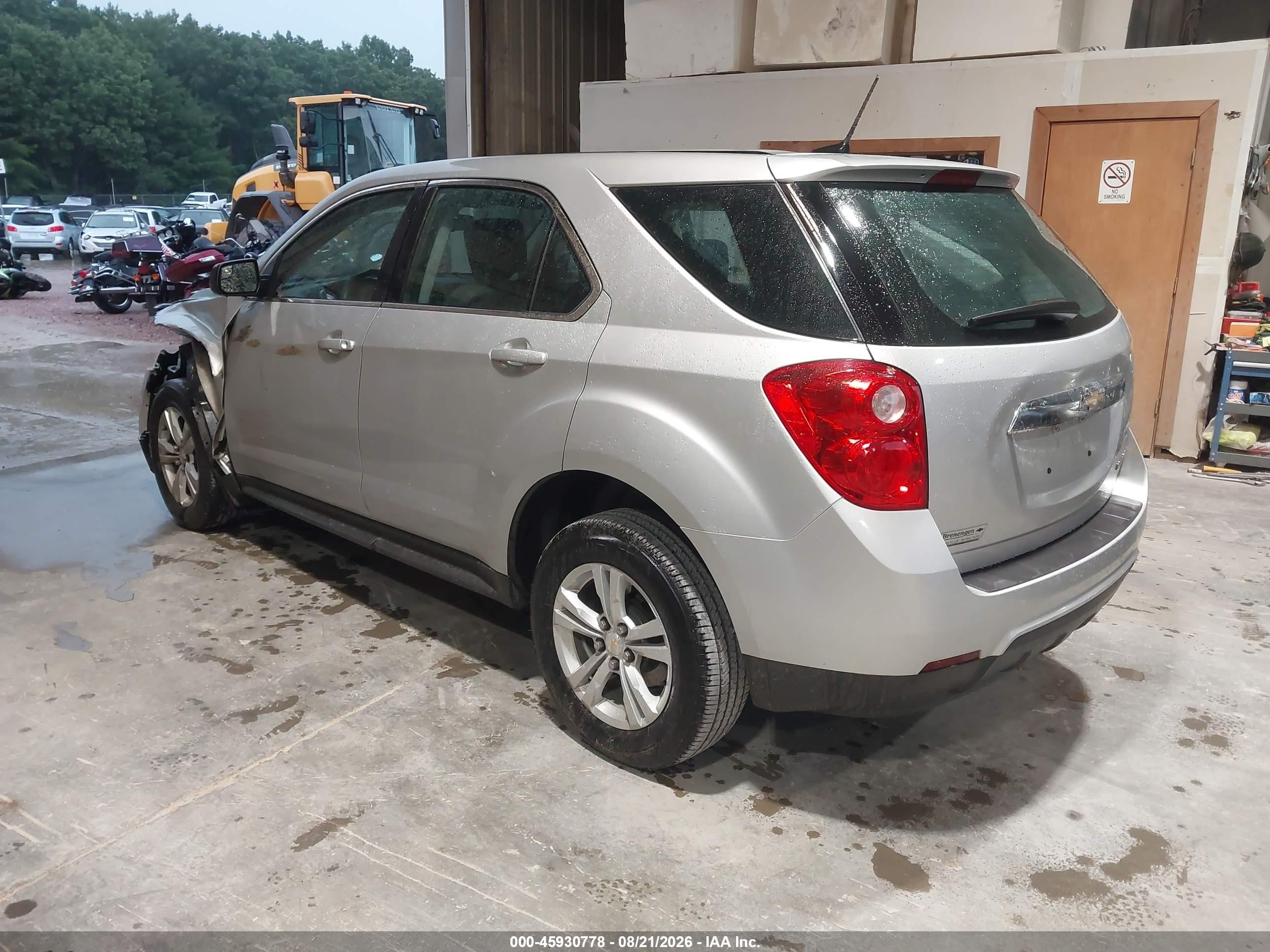 2014 Chevrolet Equinox Ls Silver vin: 2GNALAEK0E1156859