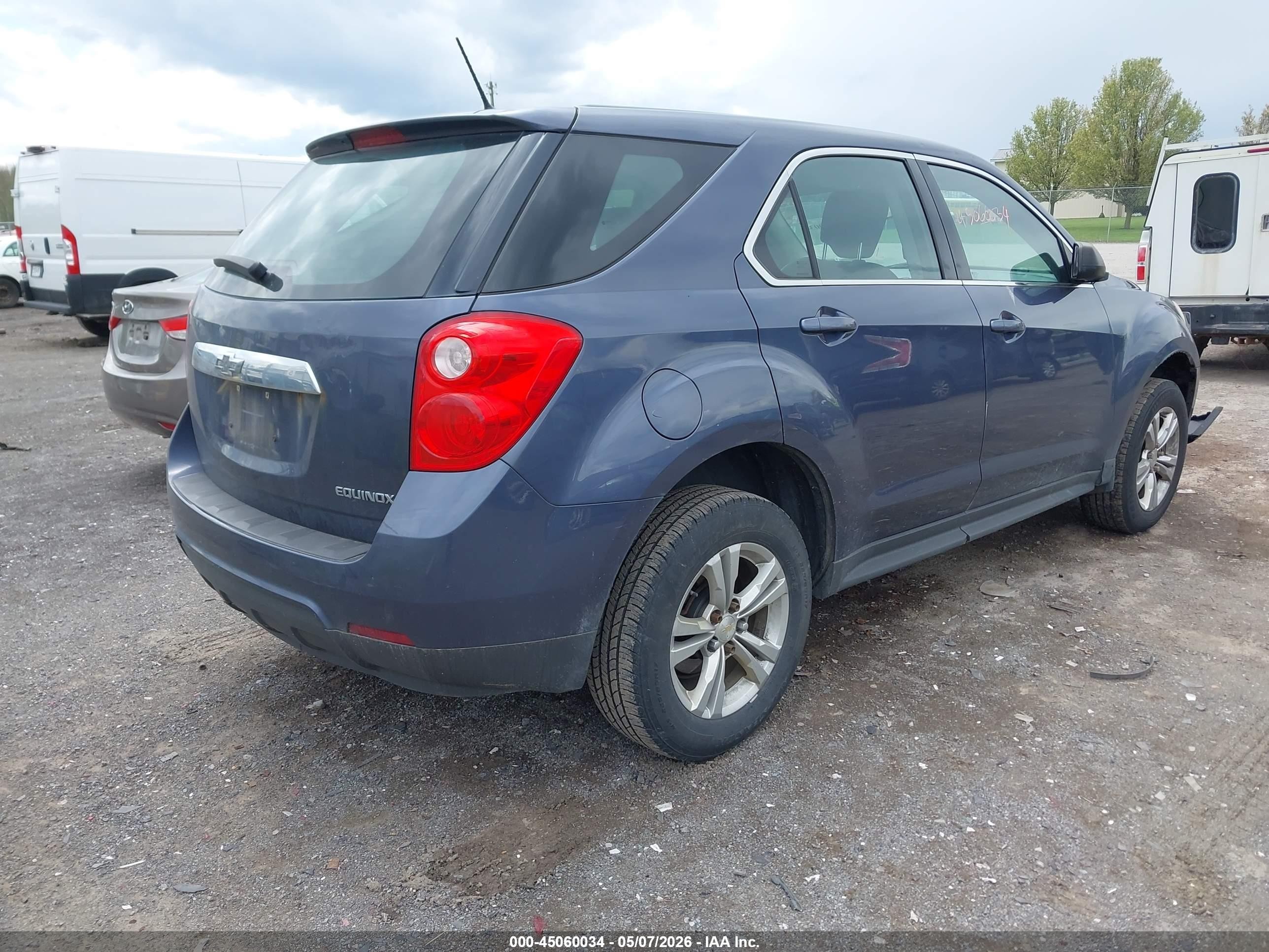 2014 Chevrolet Equinox Ls Blue vin: 2GNALAEK0E6194708