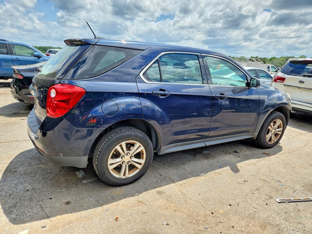 2015 Chevrolet Equinox Ls Blue vin: 2GNALAEK0F1127959