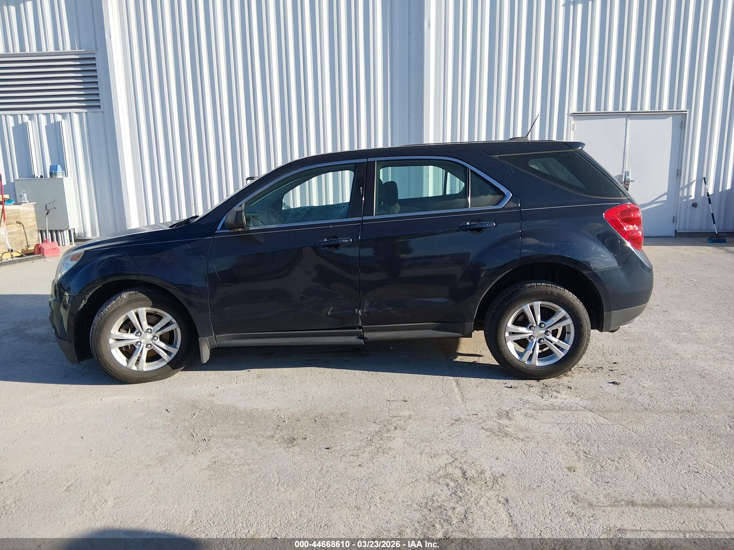 2015 Chevrolet Equinox Ls Черный vin: 2GNALAEK0F6189168