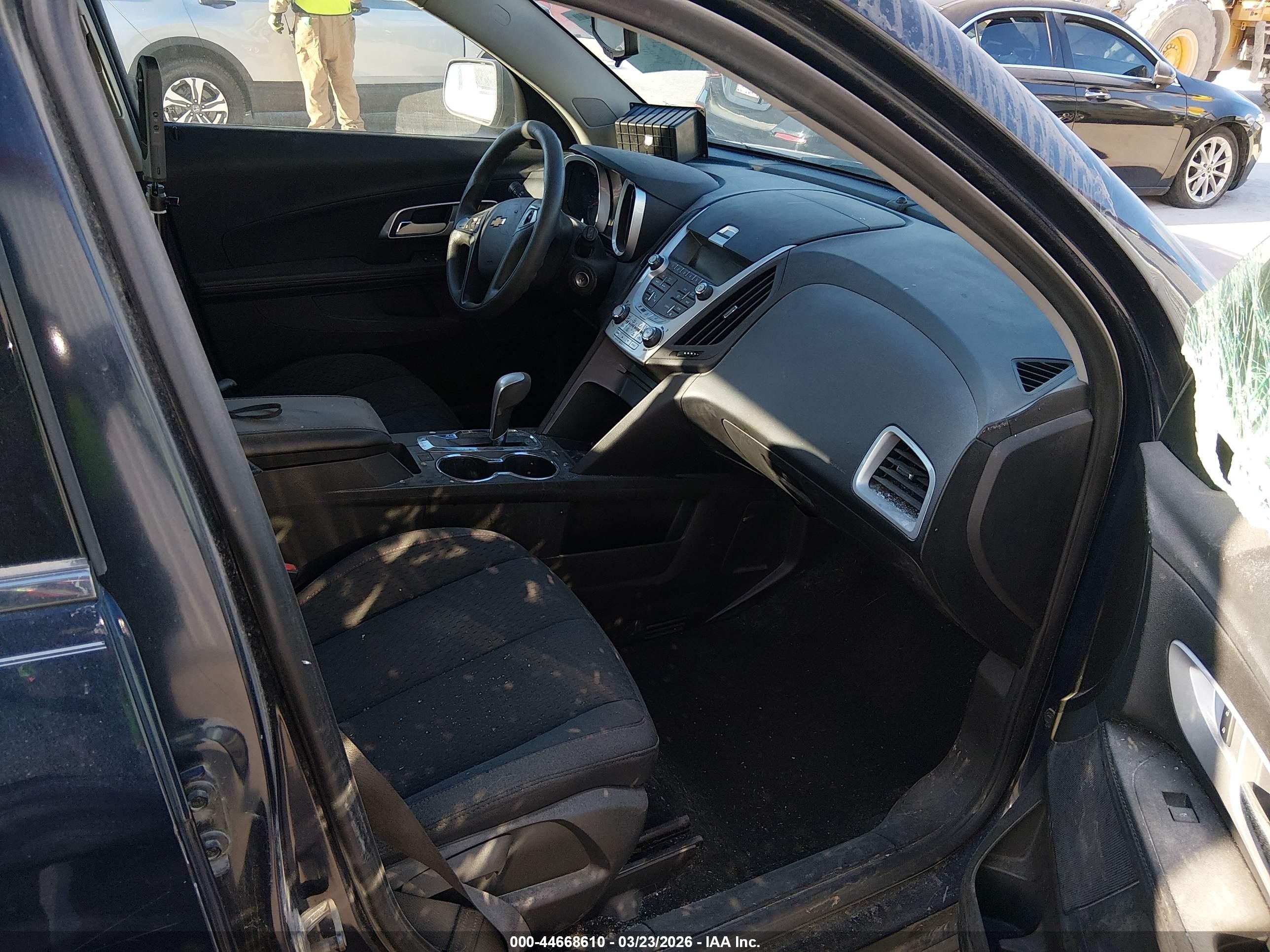 2015 Chevrolet Equinox Ls Черный vin: 2GNALAEK0F6189168